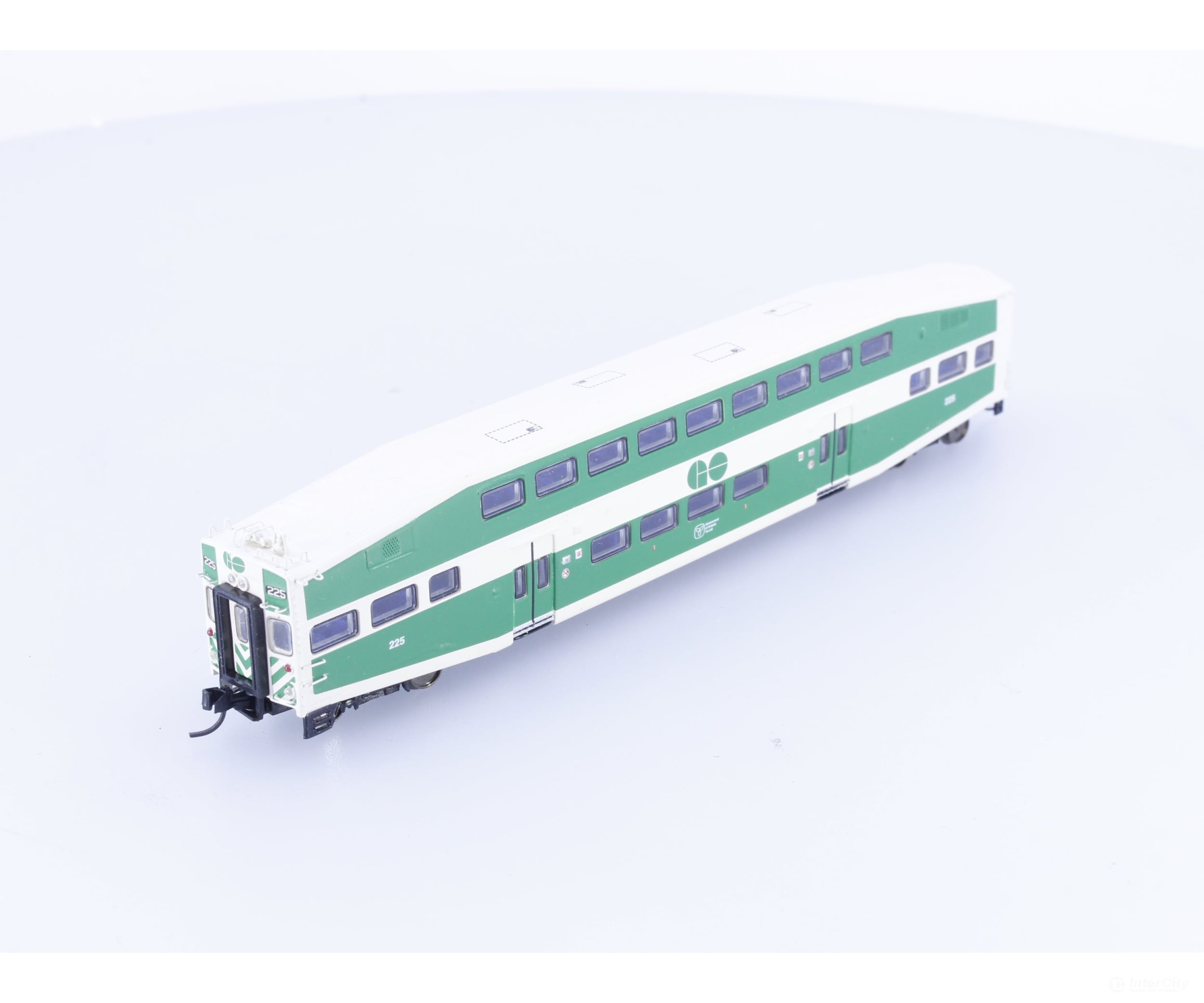 Athearn 10121 N Bombardier Cab Control Passenger Car GO Transit (GOT) 225 - Passenger Cars
