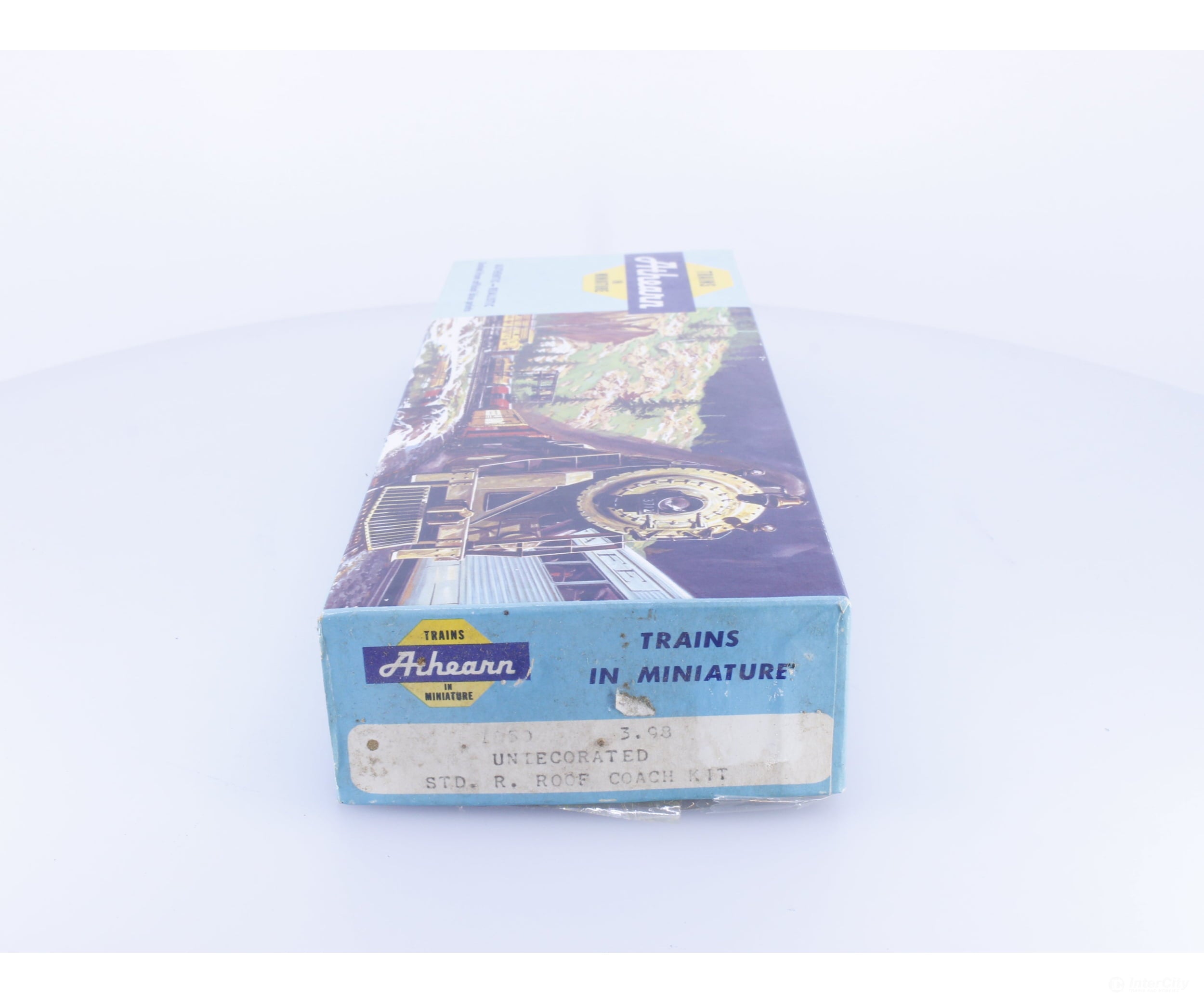 Athearn 1050 HO Standard Roof Passenger Coach Kit Undecorated - Freight Cars