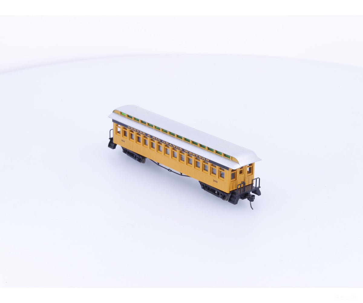 Athearn 11929 N 50’ Overland Passenger Coach Denver and Rio Grande Western (DRGW) 300 - Freight Cars