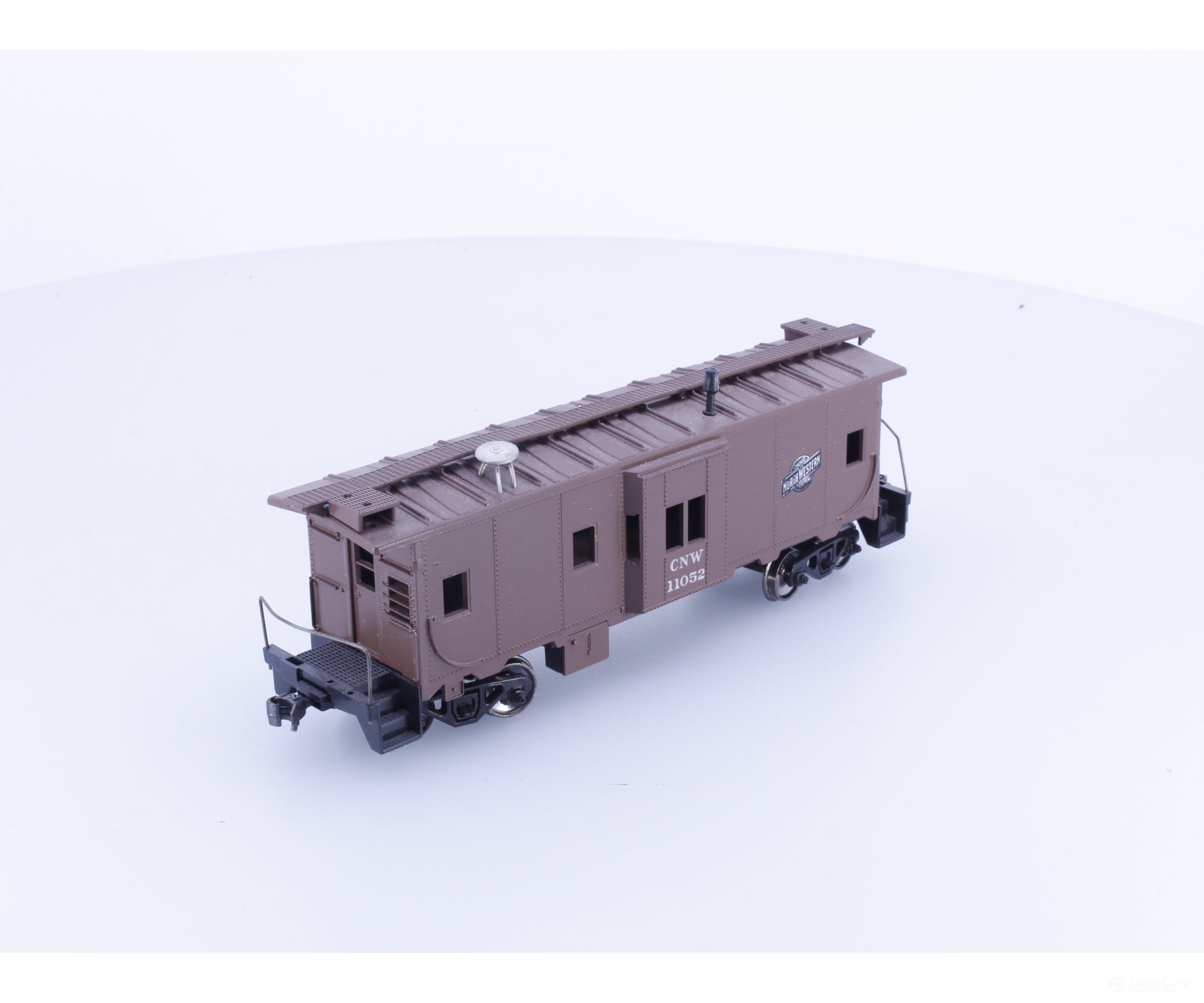 Athearn 1289 HO Bay Window Caboose Chicago and North Western (CNW) 11052 - Freight Cars