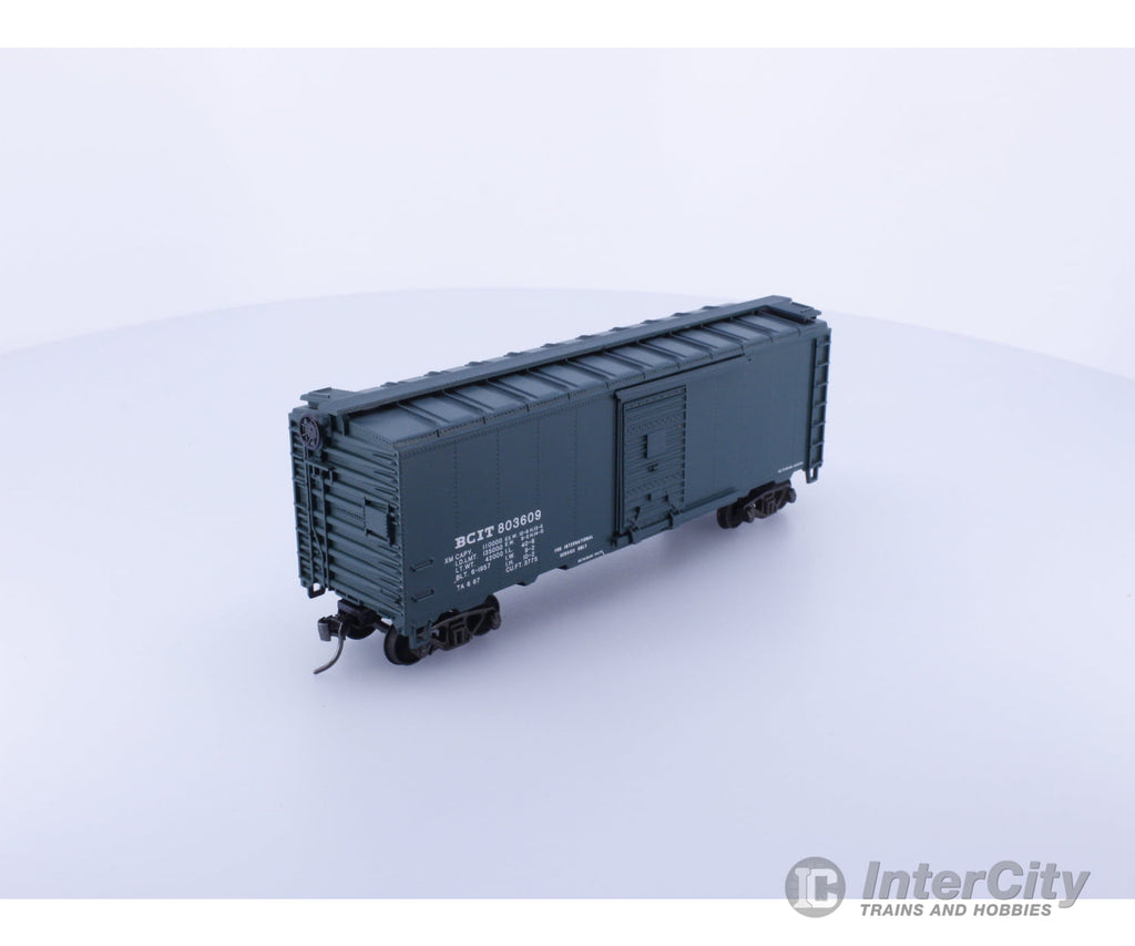 Athearn 1435 HO 40’ Boxcar British Columbia Railway (BCOL) 803609 Freight Cars