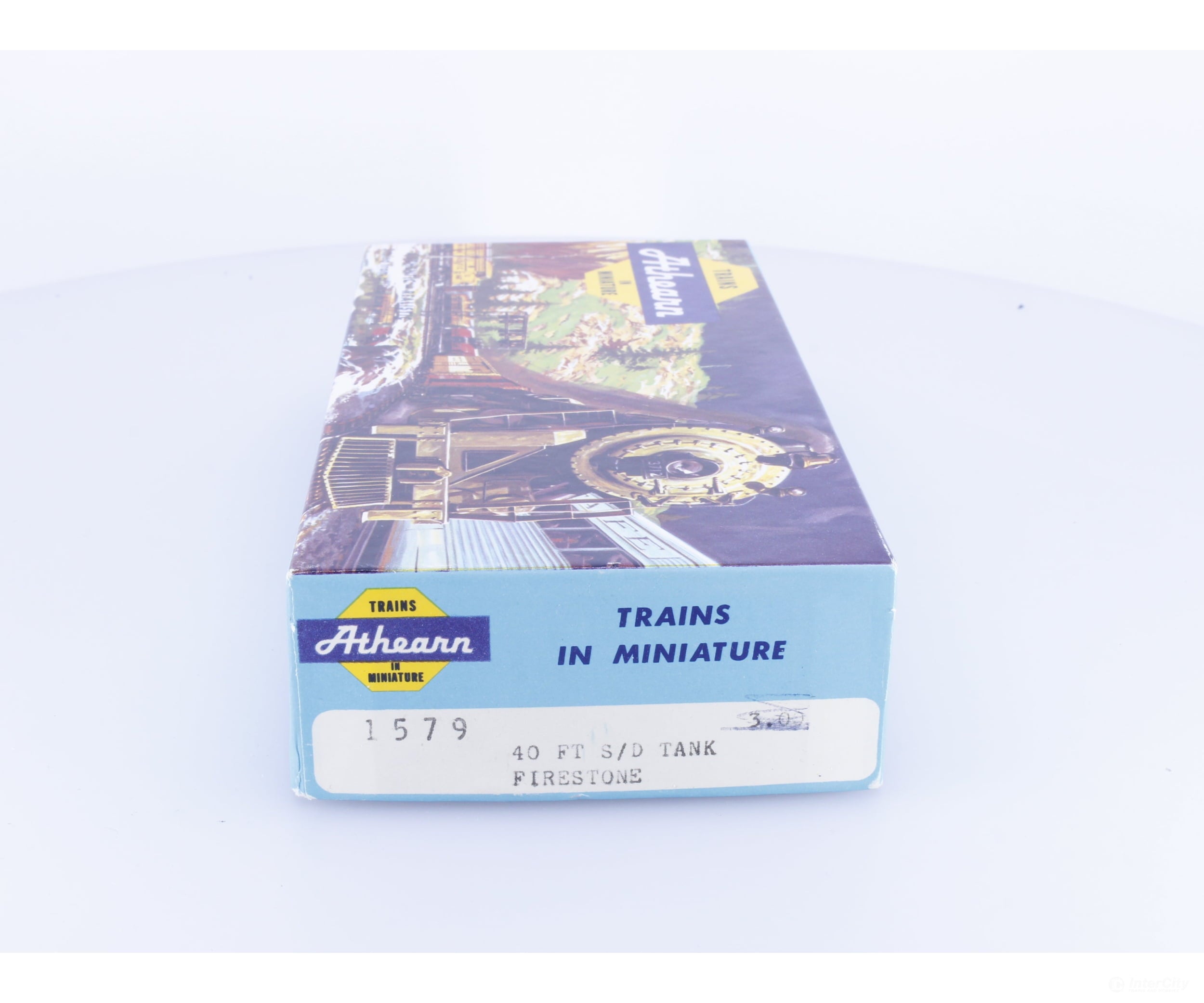 Athearn 1579 HO 40’ Single Dome Tank Car Firestone GATX Corporation (GATX) 30902 - Freight Cars
