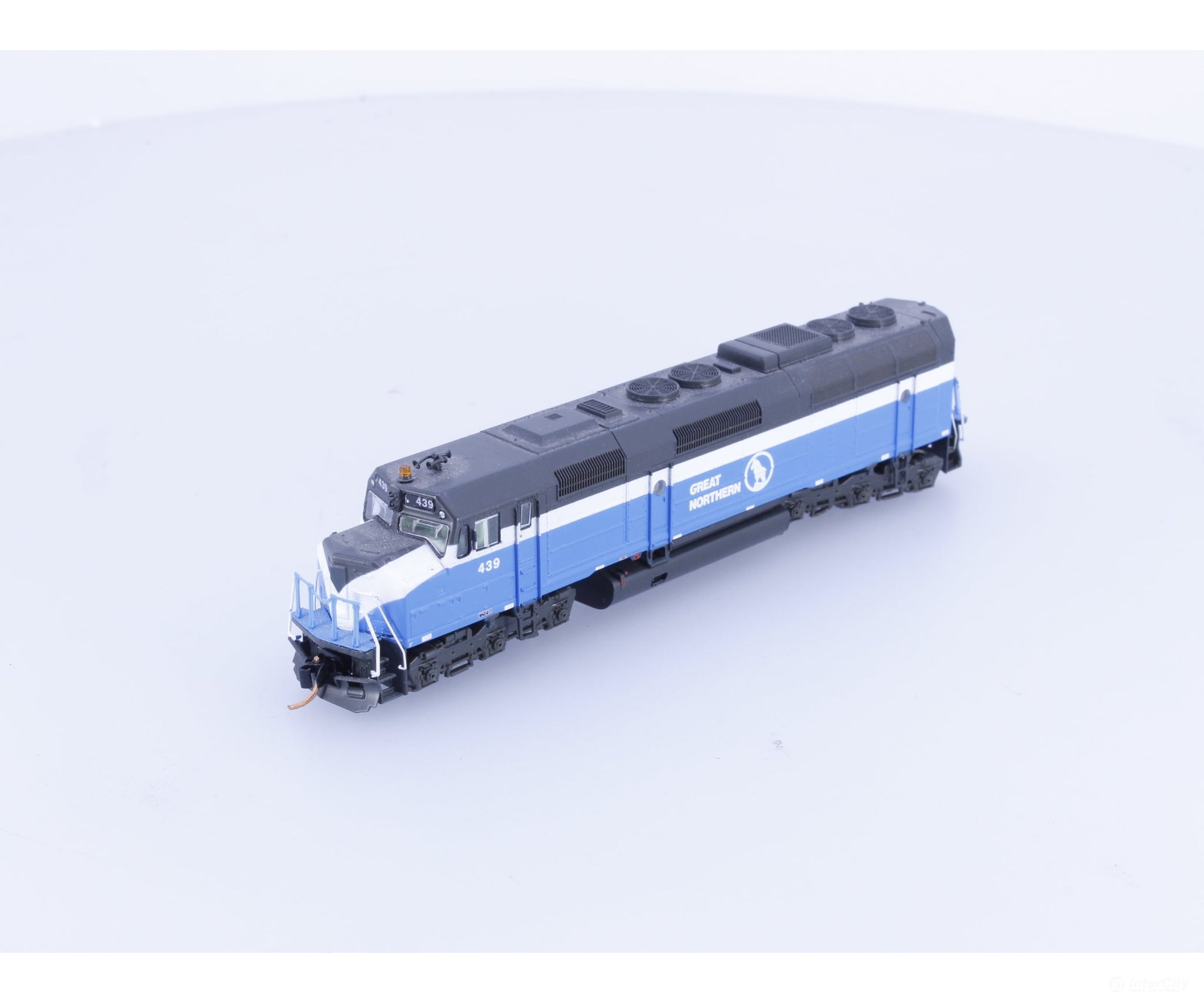 Athearn 16807 N EMD F45 Diesel Locomotive #2 Great Northern (GN) 439 Analog DC - Locomotives