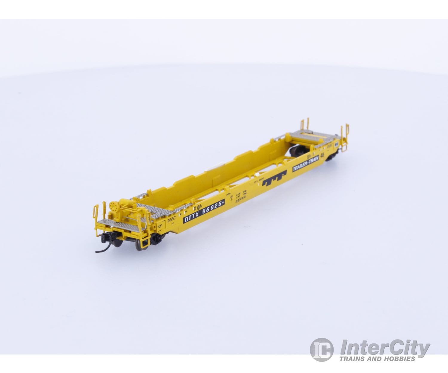 Athearn 17207 N Gunderson 48’ Husky Stack Well Car Trailer Train Trailer Train TTX Corp. (TTX) 56025 Freight Cars