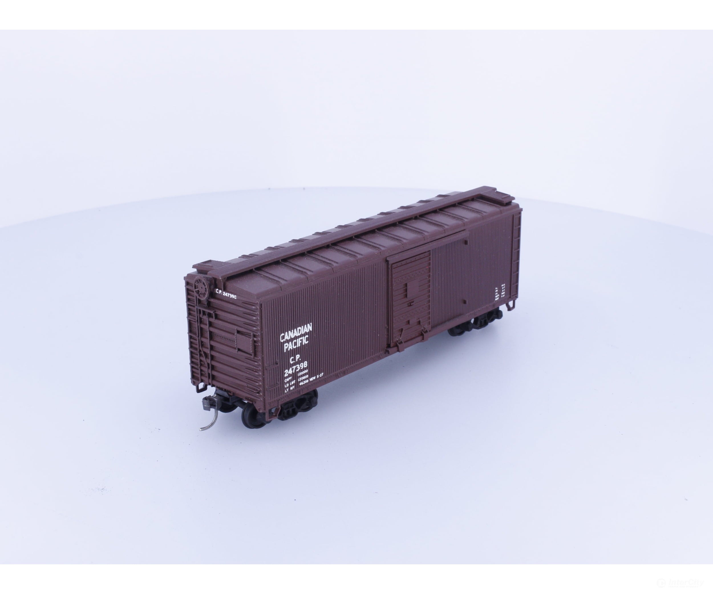Athearn 180 HO 40’ Double Sheathed Boxcar Canadian Pacific (CP) 247398 - Freight Cars