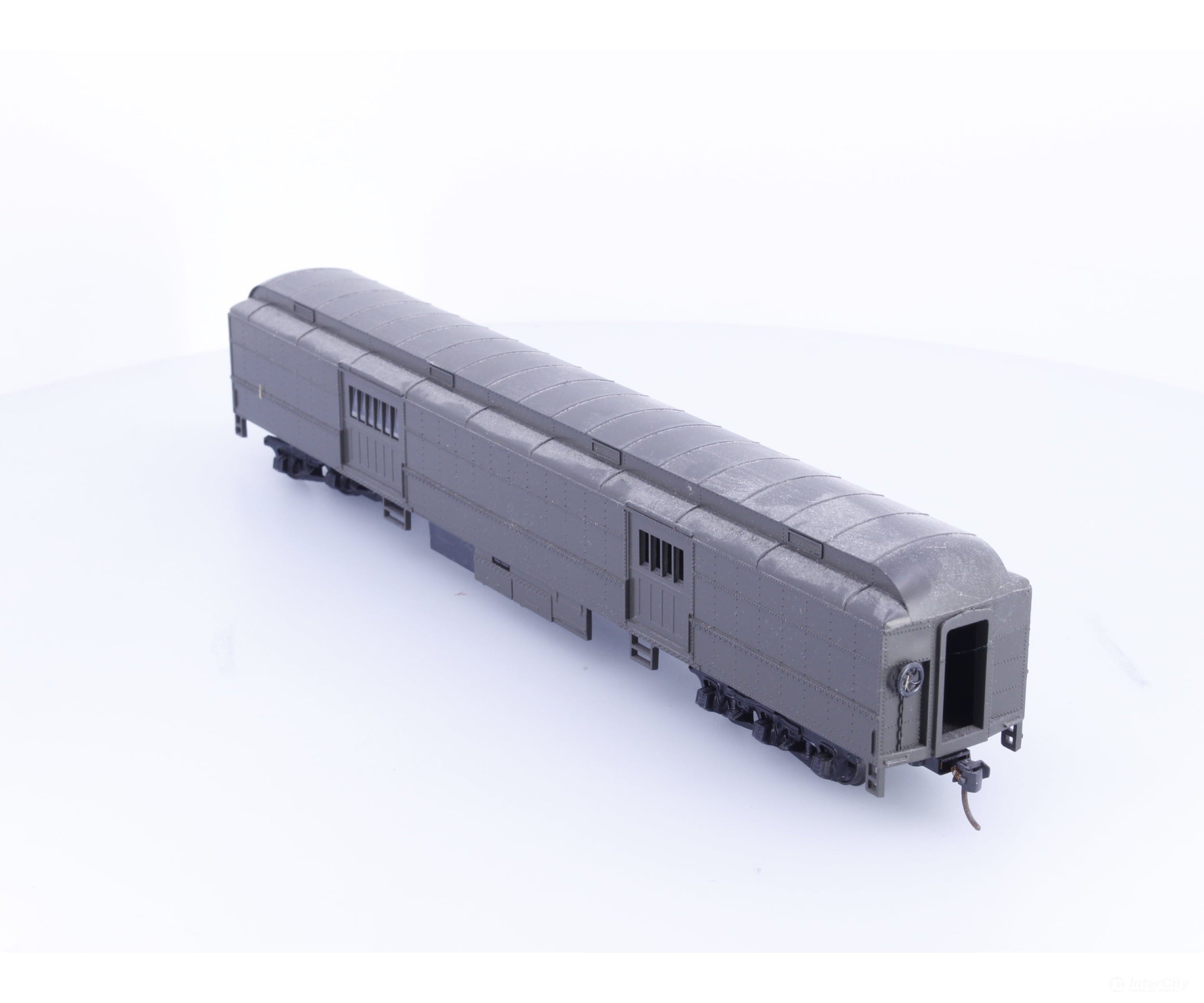 Athearn 1880 HO Standard Baggage Car Undecorated - Passenger Cars