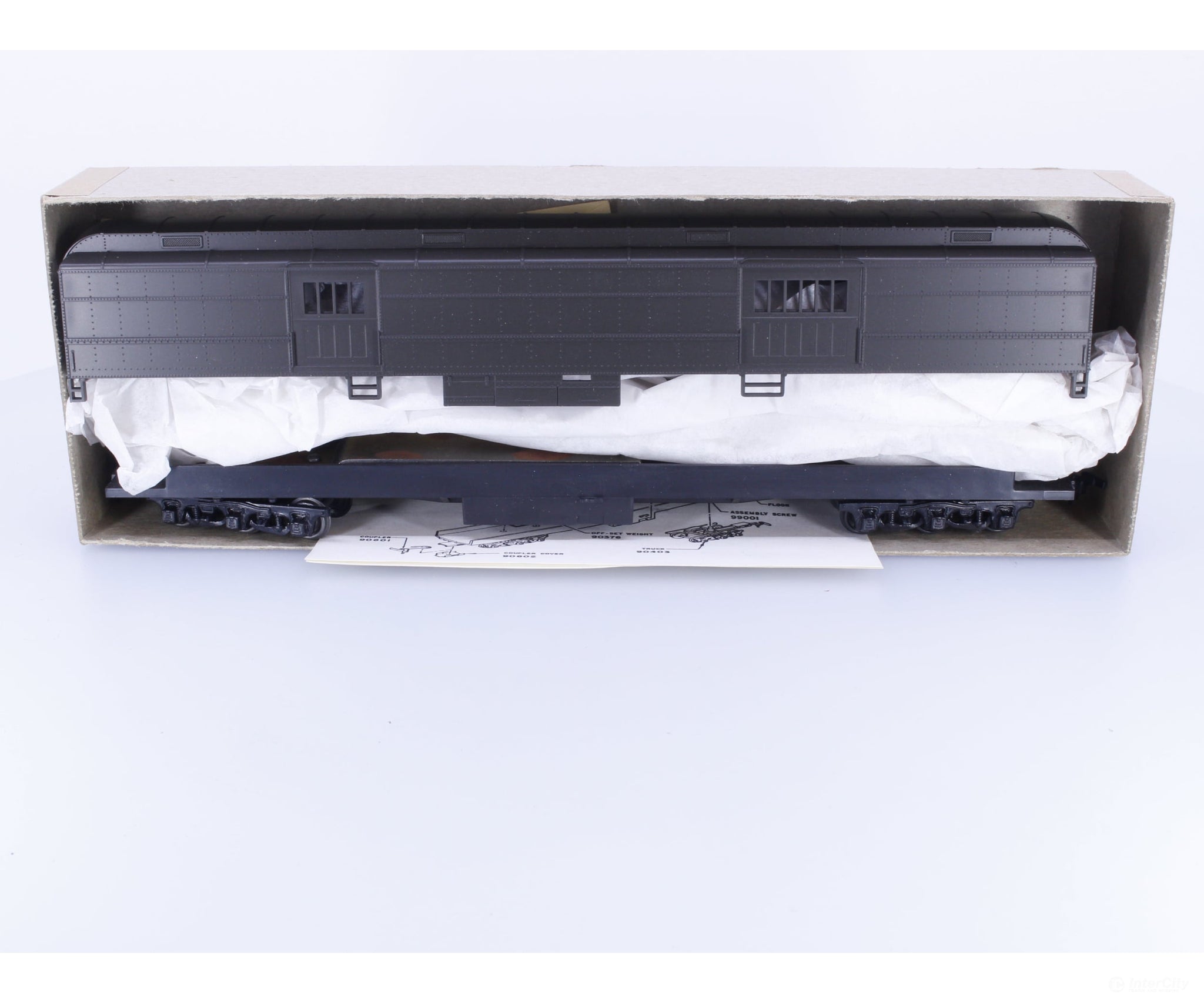 Athearn 1880 HO Standard Full Baggage Car Kit Undecorated - Passenger Cars