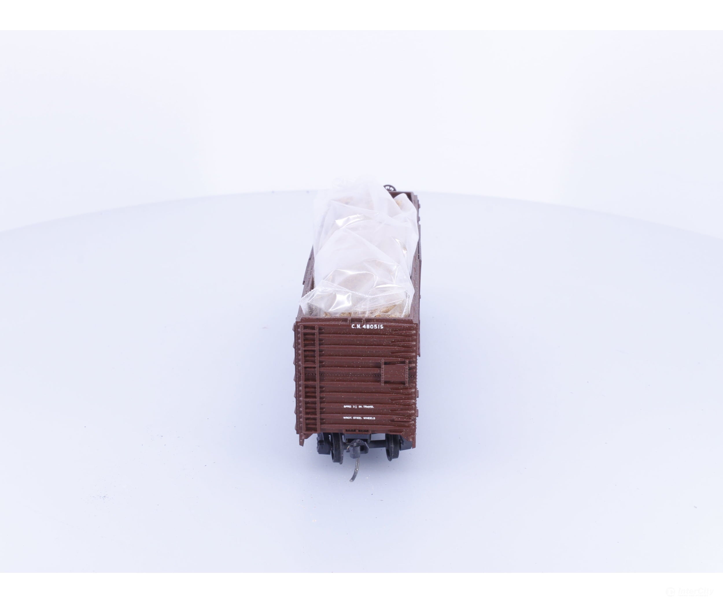 Athearn 202 HO 40’ Single Door Boxcar Converted to Wood Chip Car Canadian National (CN) 480519 - Freight Cars