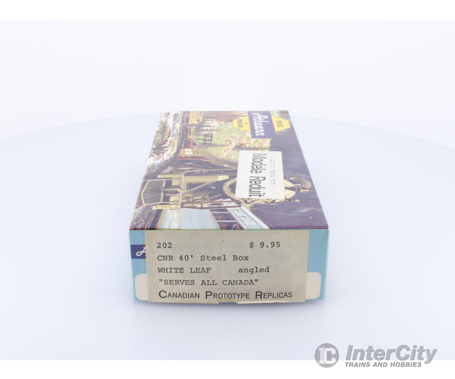 Athearn 202 HO CNR 40ft Boxcar ’Serves all of Canada’ White leaf Canadian National (CN) 480519 Freight Cars