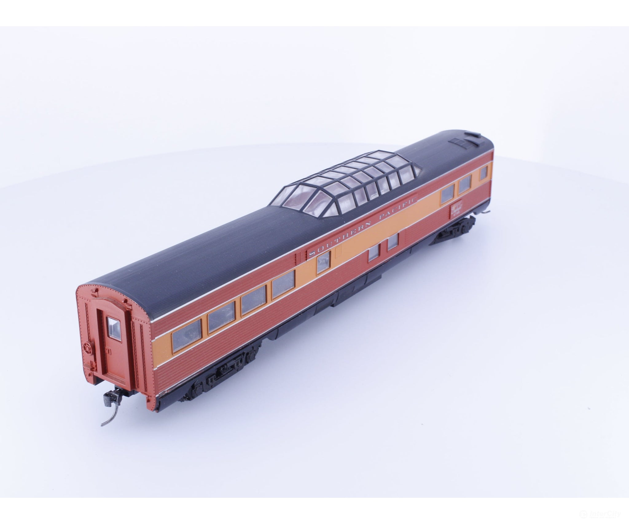 Athearn 29.95 HO 72’ Daylight Vista Dome Unlighted Southern Pacific (SP) 3606 Passenger Cars