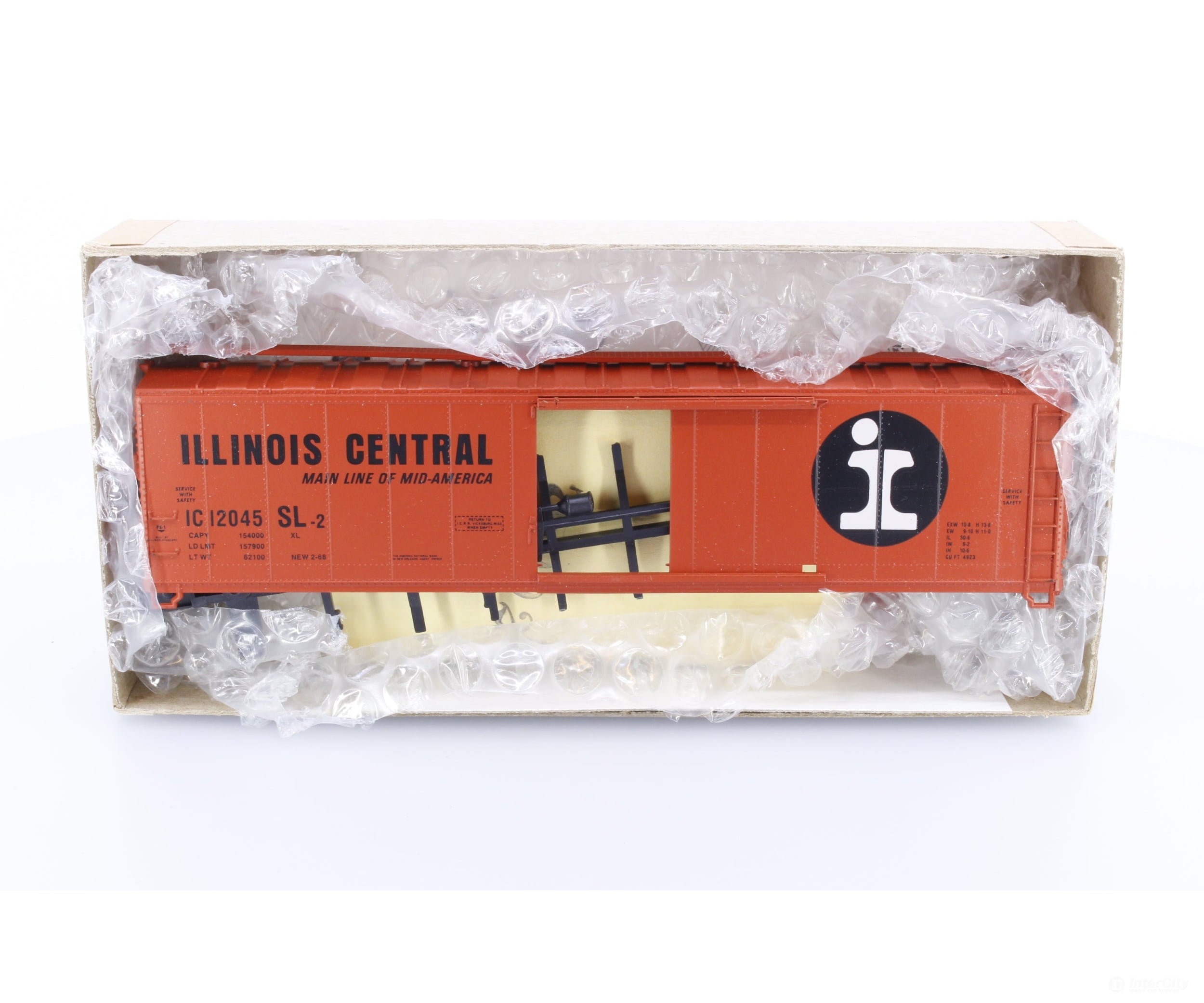 Athearn 297 HO Rail Runner Custom Cars 50’ Single Door Box Car Illinois Central (IC) 12045 Freight Cars