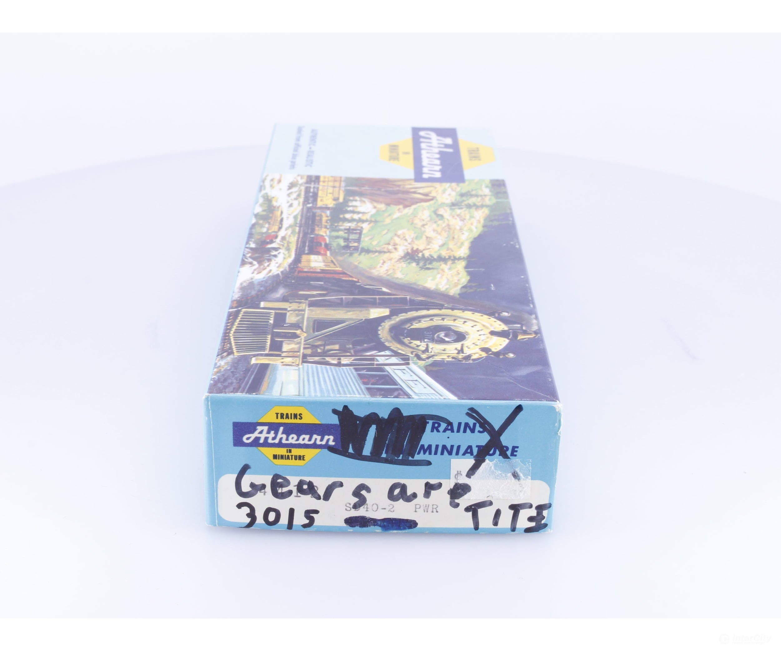 Athearn 3014 HO SD40-2 Diesel Locomotive Pacific Western Railway (PWR) 3014 DCC - Locomotives