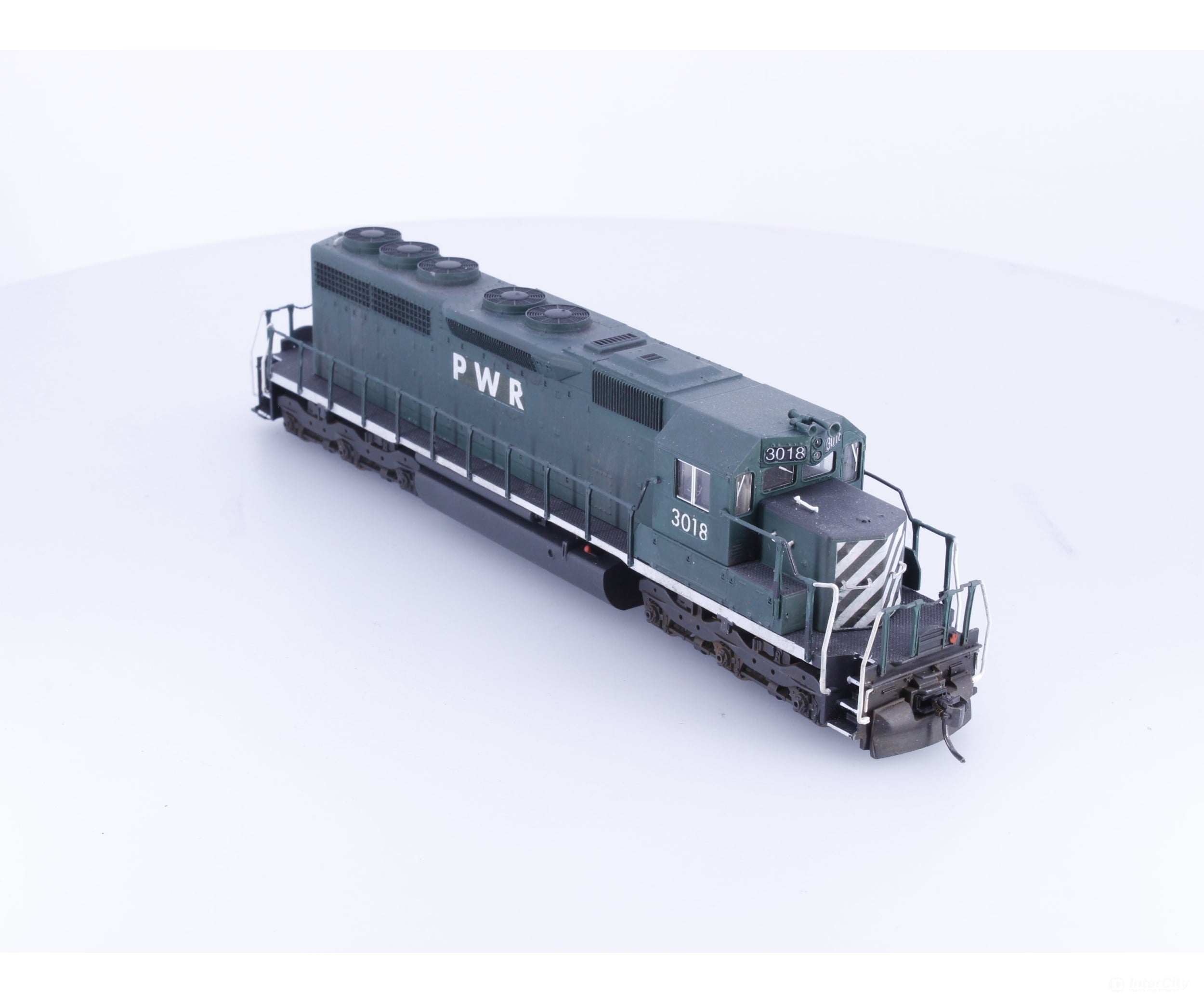 Athearn 3018 HO SD40-2 Diesel Locomotive Pacific Western Railway (PWR) 3018 DCC - Locomotives