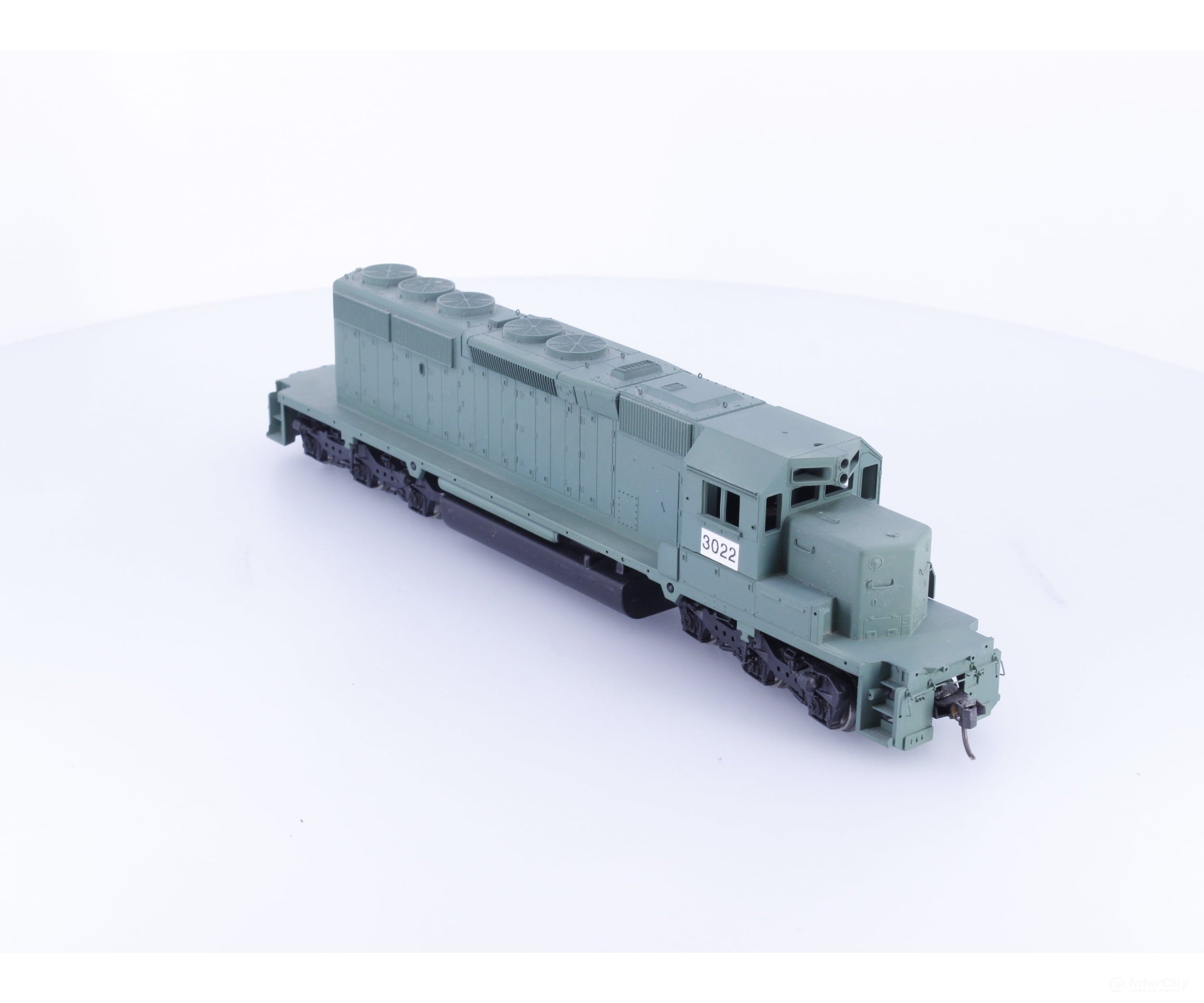 Athearn 3022 HO SD40-2 Dummy Diesel Locomotive Undecorated 3022 - Locomotives