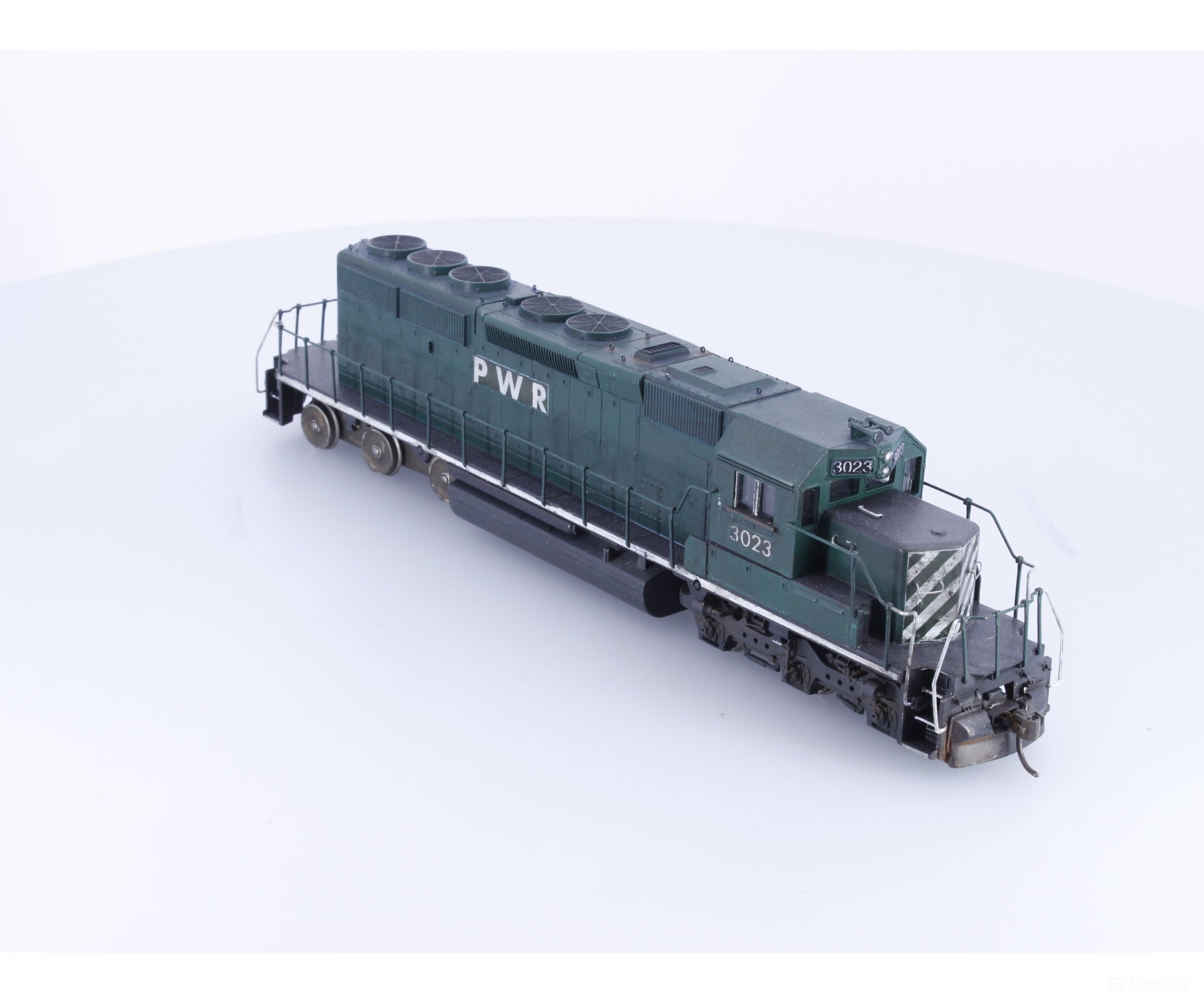 Athearn 3023 HO SD40-2 Diesel Locomotive Pacific Western Railway (PWR) 3023 DCC - Locomotives