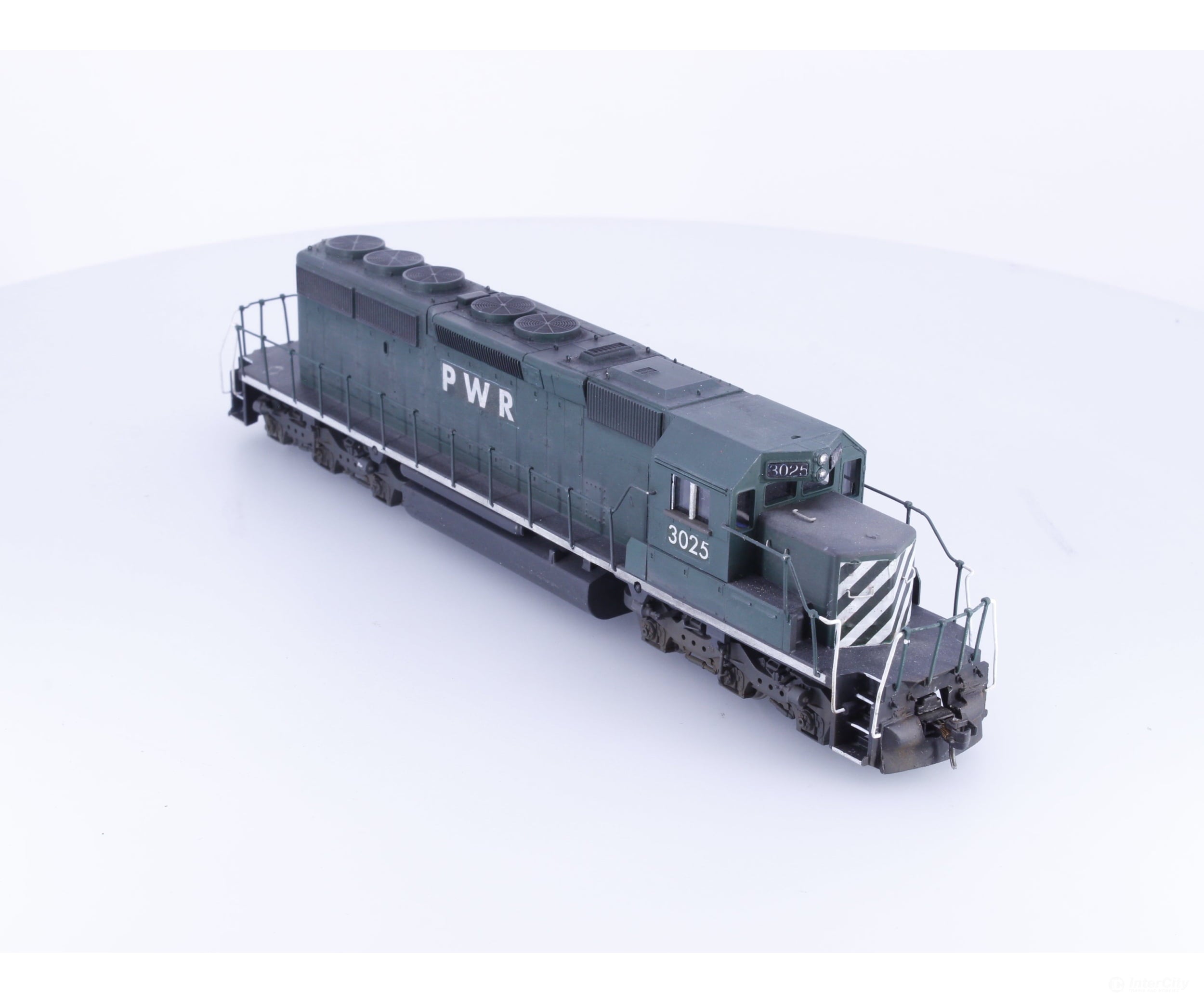 Athearn 3025 HO SD40-2 Diesel Locomotive Pacific Western Railway (PWR) 3025 DCC - Locomotives