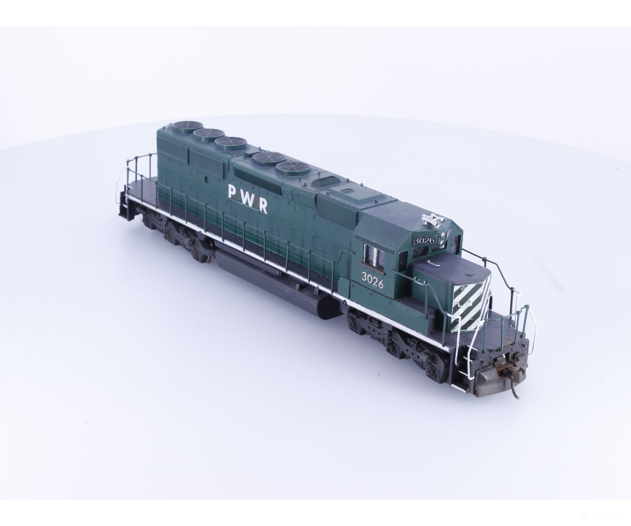 Athearn 3026 HO SD40-2 Dummy Diesel Locomotive Pacific Western Railway (PWR) 3026 - Locomotives