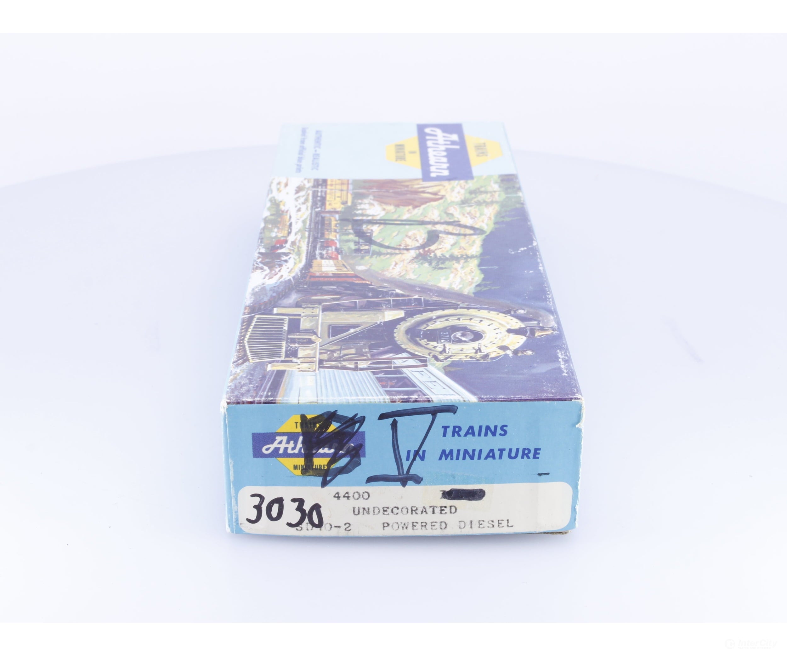 Athearn 3030 HO SD40-2 Diesel Locomotive Pacific Western Railway (PWR) 3030 DCC - Locomotives