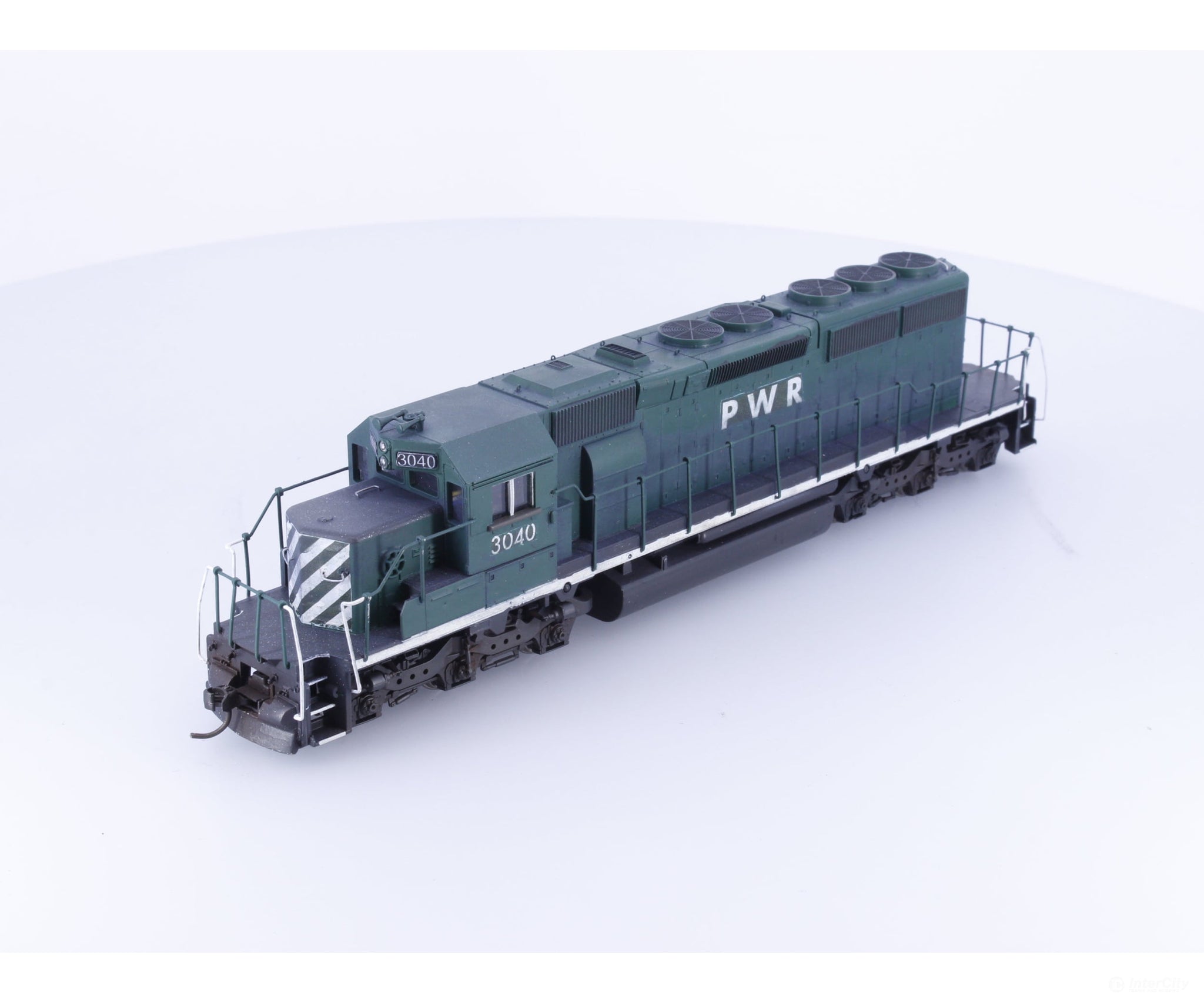 Athearn 3040 HO SD40-2 Diesel Locomotive Pacific Western Railway (PWR) 3040 DCC - Locomotives