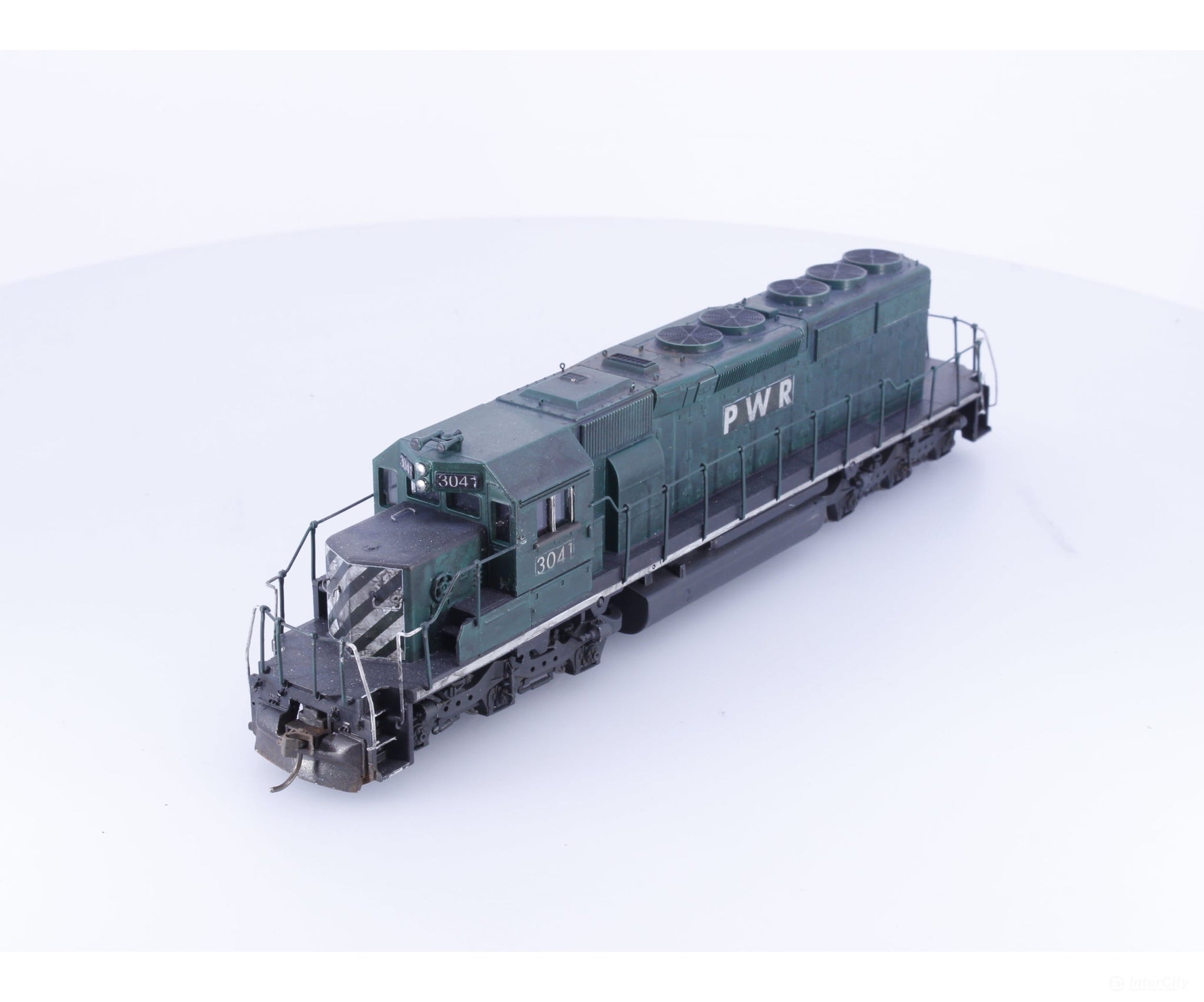 Athearn 3041 HO SD40-2 Diesel Locomotive Pacific Western Railway (PWR) 3041 DCC - Locomotives