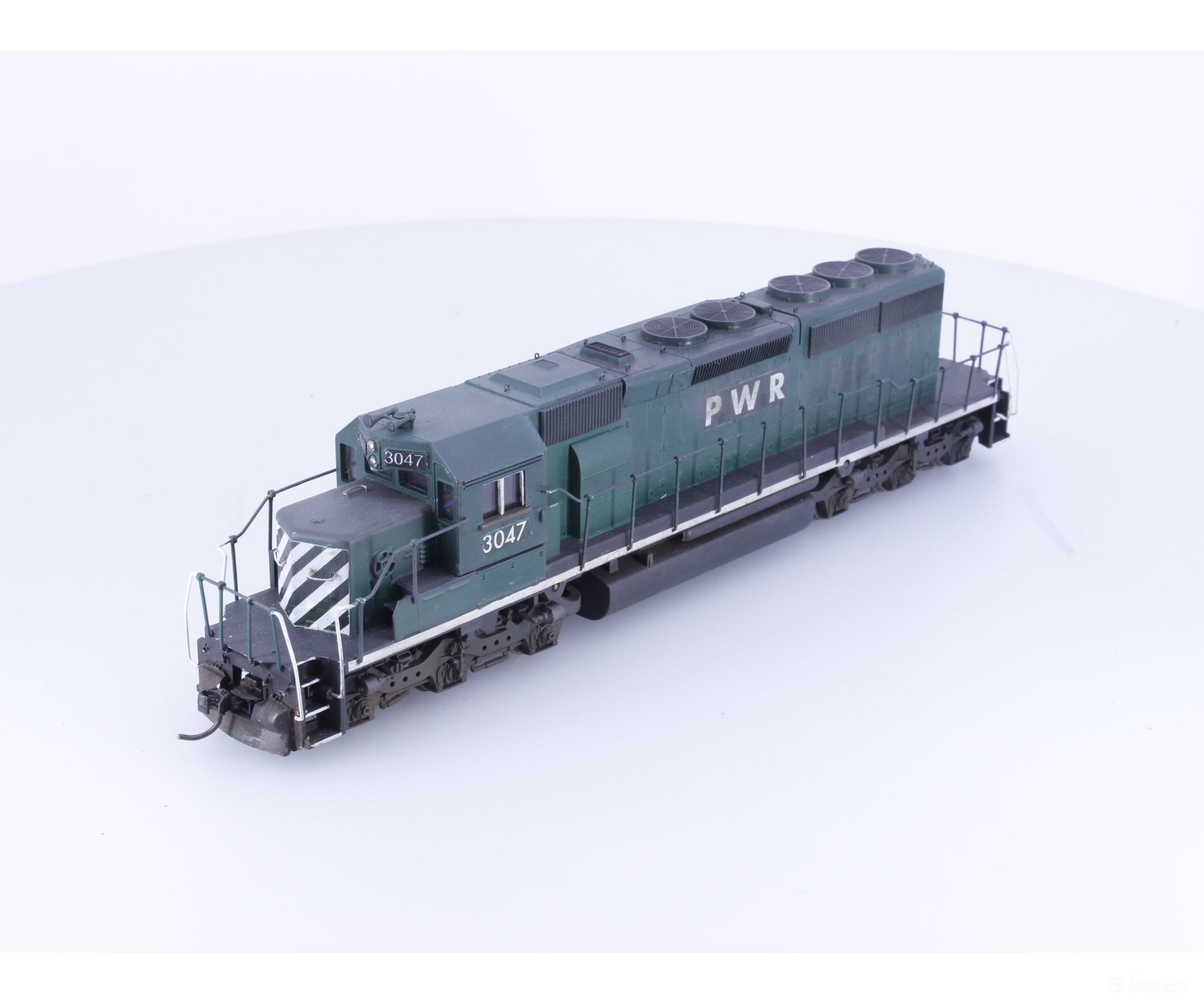 Athearn 3047 HO SD40-2 Diesel Locomotive Pacific Western Railway (PWR) 3047 DCC - Locomotives