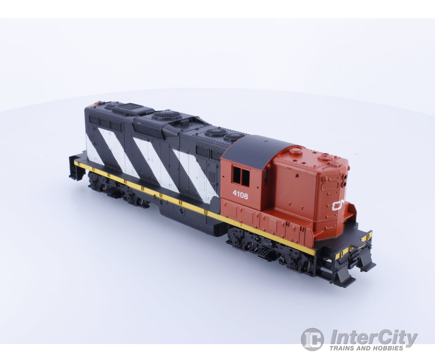 Athearn 3163 Ho Gp-9 P#R Zebra Canadian National (Cn) 4108 Analog Dc Locomotives