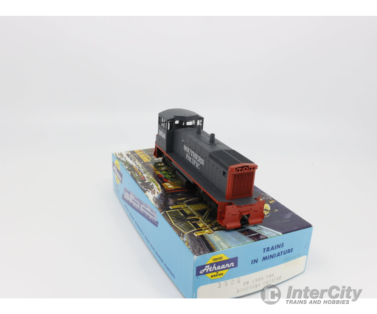 Athearn 3906 Ho Sw1500 Pwr Locomotive Southern Pacific (Sp) 2638 Analog Dc Locomotives