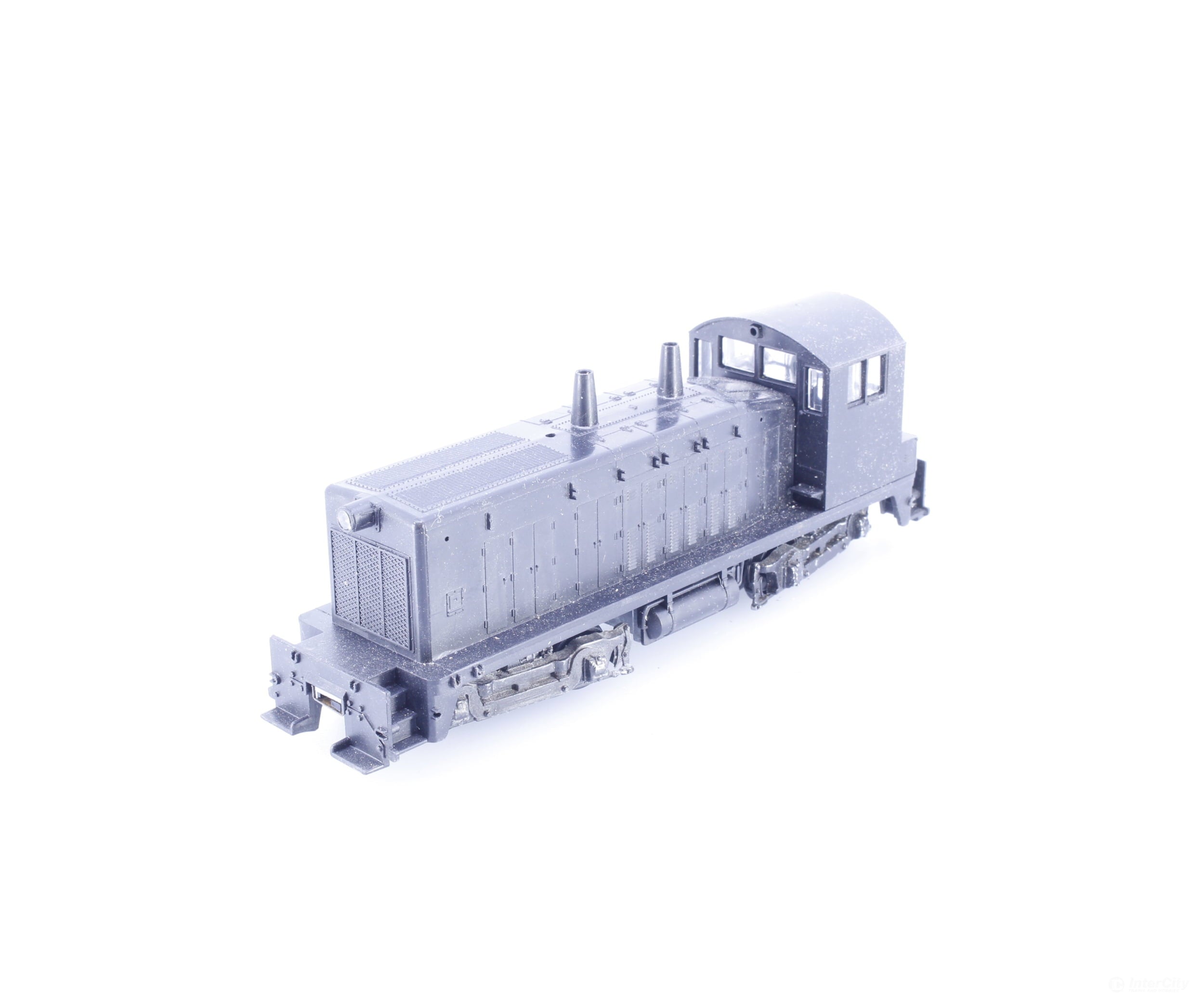 Athearn 41018 HO SW1200 Dummy Locomotive Undecorated - Locomotives