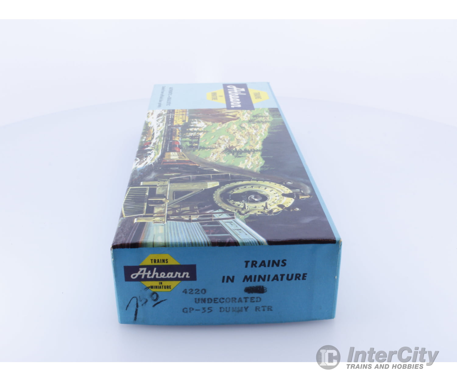 Athearn 4220 Ho Undec Gp35 Dummy Analog Dc Locomotives