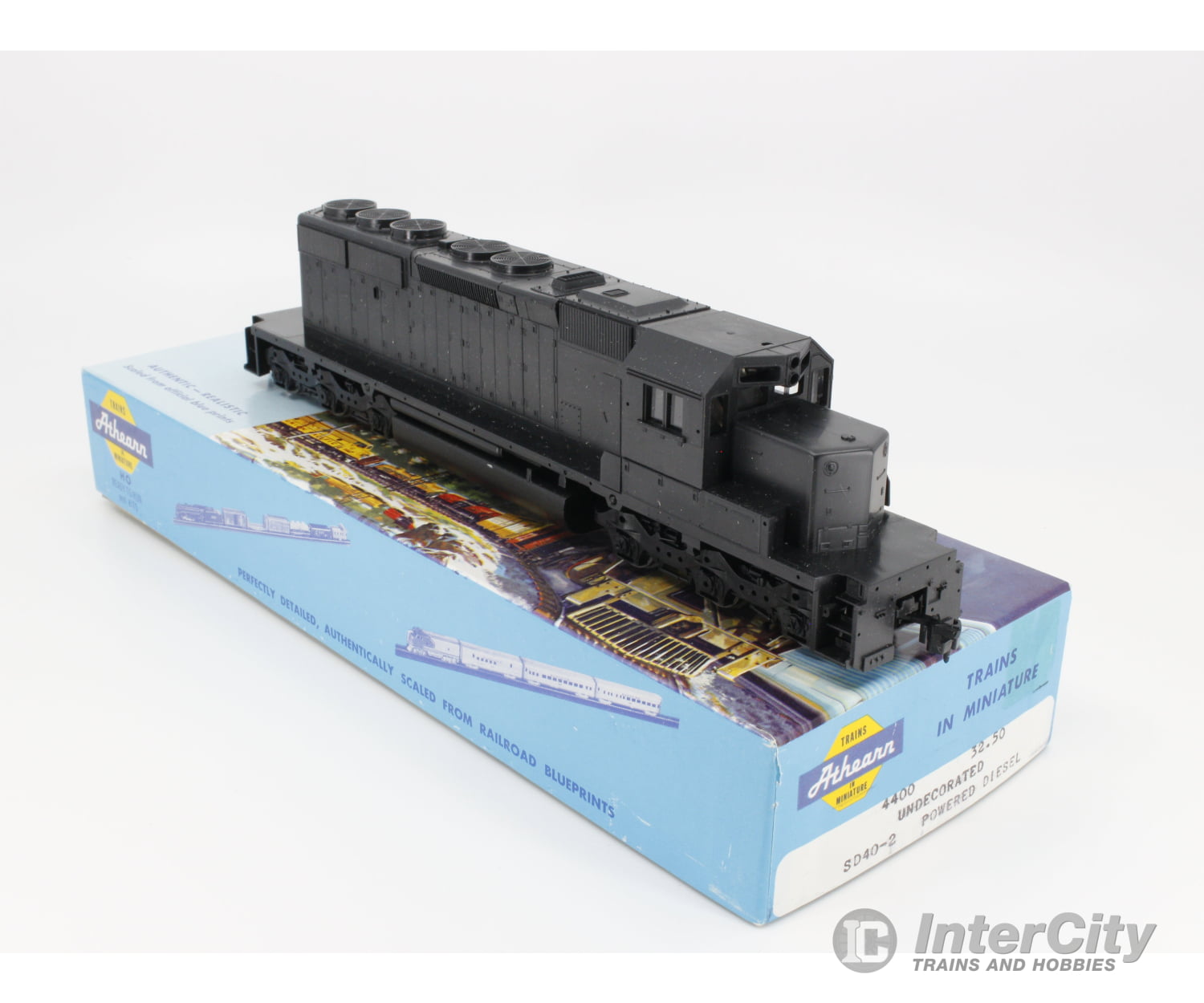 Athearn 4400 Ho Sd40-2 Powered Locomotive Undecorated Analog Dc (3) Locomotives