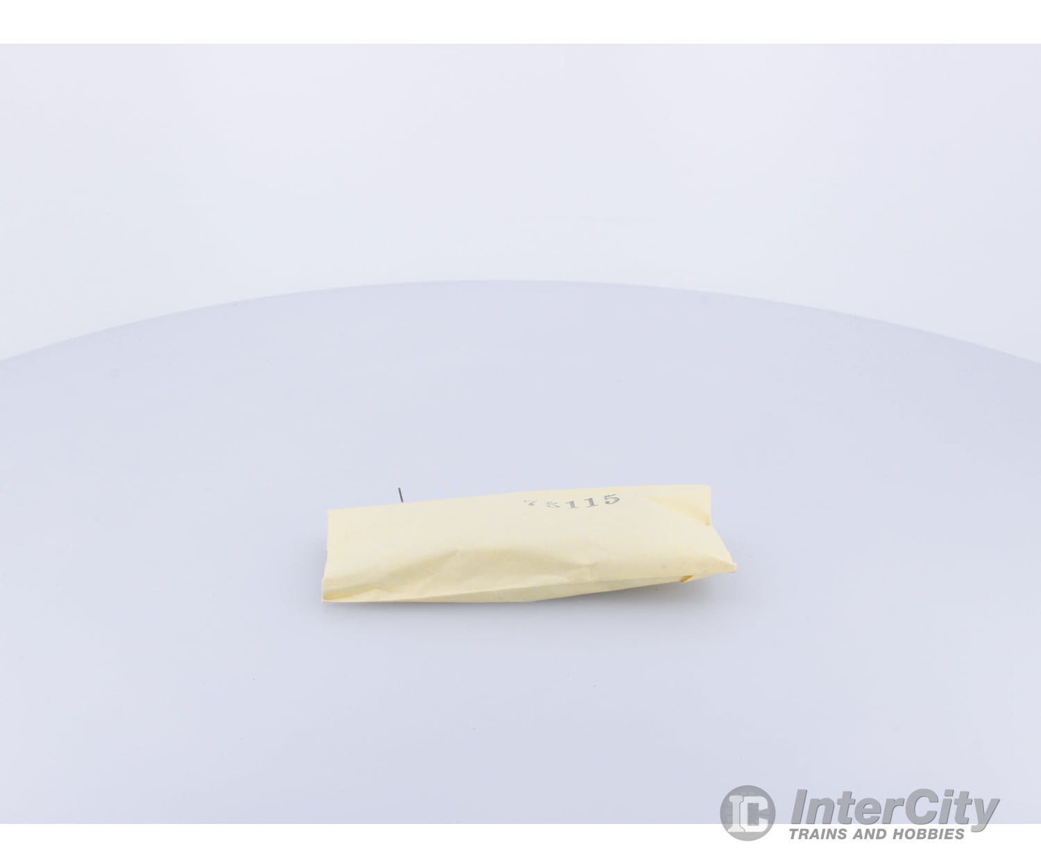 Athearn 4400 HO SD40-2 Powered Locomotive Undecorated Analog DC (2) Locomotives