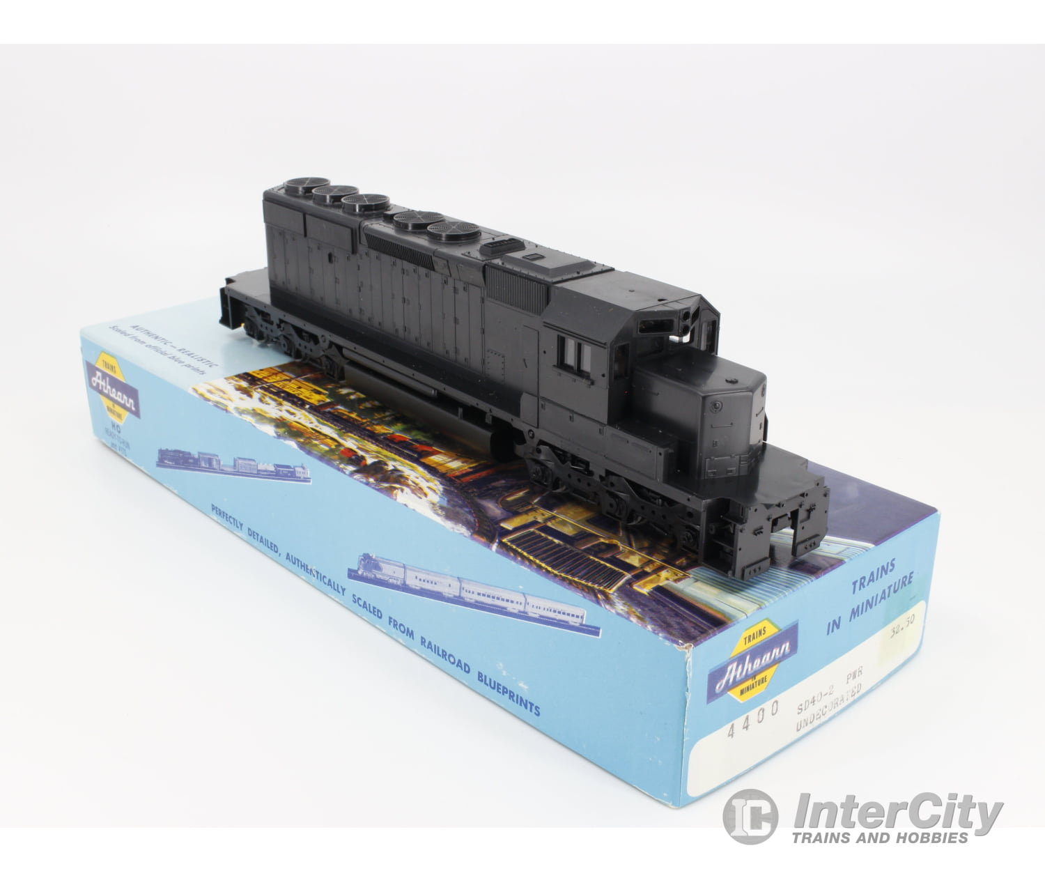 Athearn 4400 Ho Sd40-2 Pwr Locomotive Undecorated Analog Dc (1) Locomotives