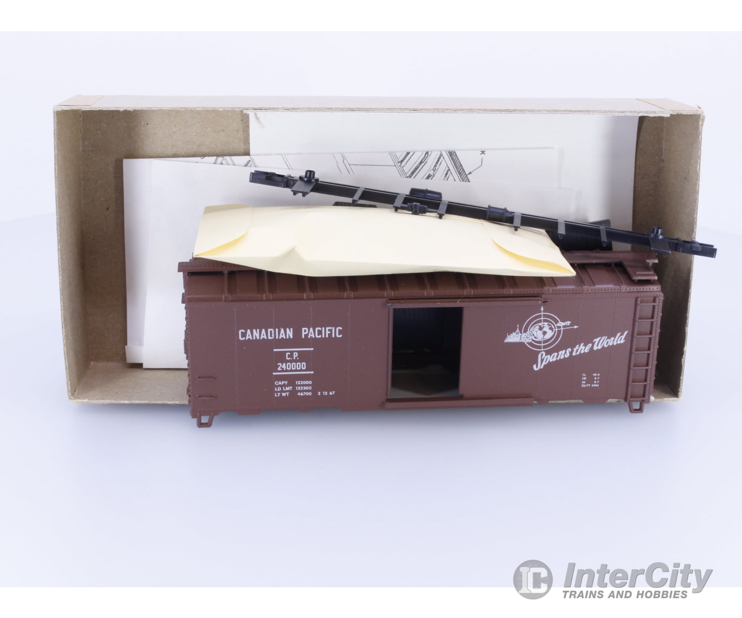 Athearn 5005 HO 40’ Boxcar Kit #4 Canadian Pacific (CP) 240000 (#4) Freight Cars