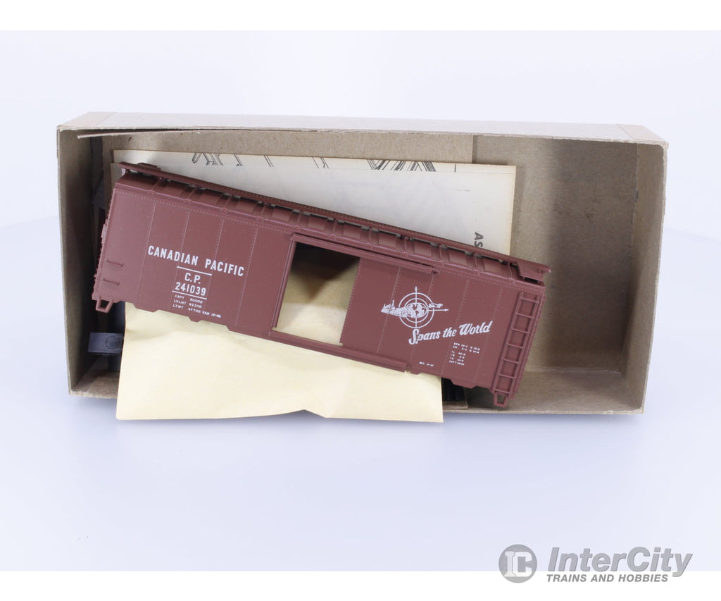 Athearn 5007 HO 40’ Box Car Kit Canadian Pacific (CP) 241039 Freight Cars