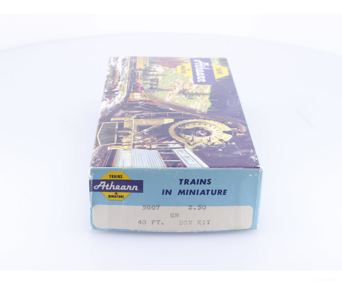 Athearn 5007 HO 40’ Box Car Kit Great Northern (GN) 11582 - Freight Cars