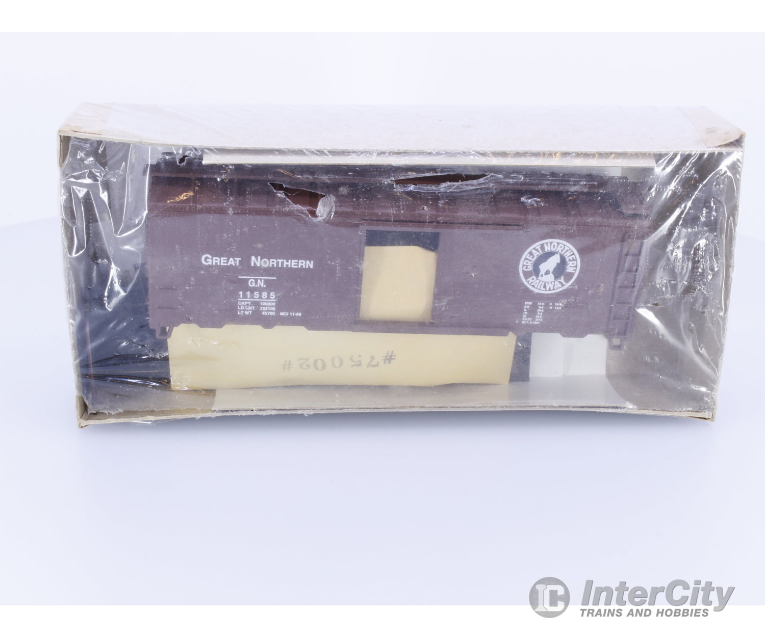 Athearn 5007 HO 40’ Boxcar Kit Great Northern (GN) 11585 Freight Cars