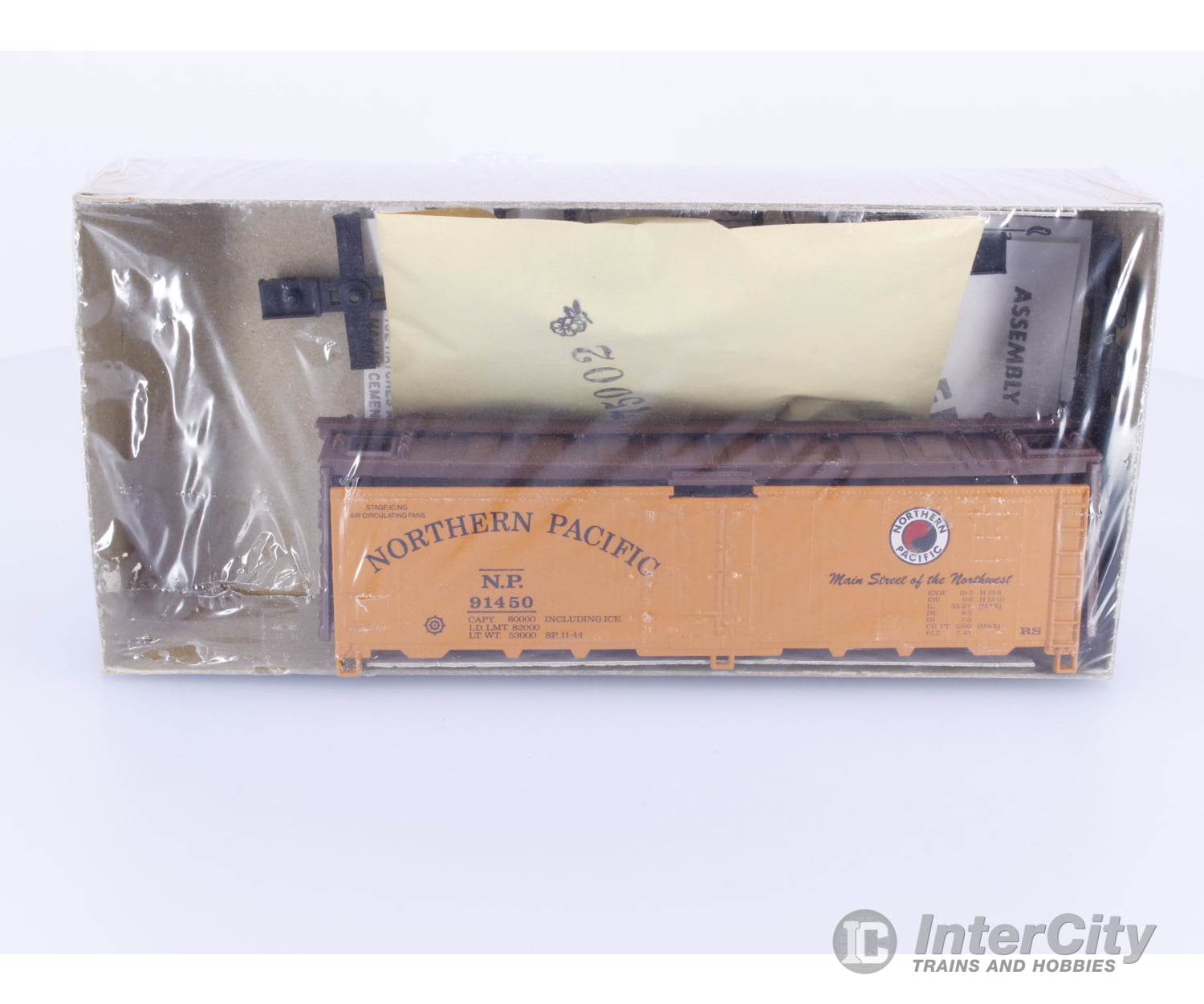 Athearn 5028 HO 40’ Reefer Kit Northern Pacific (NP) 91450 Freight Cars