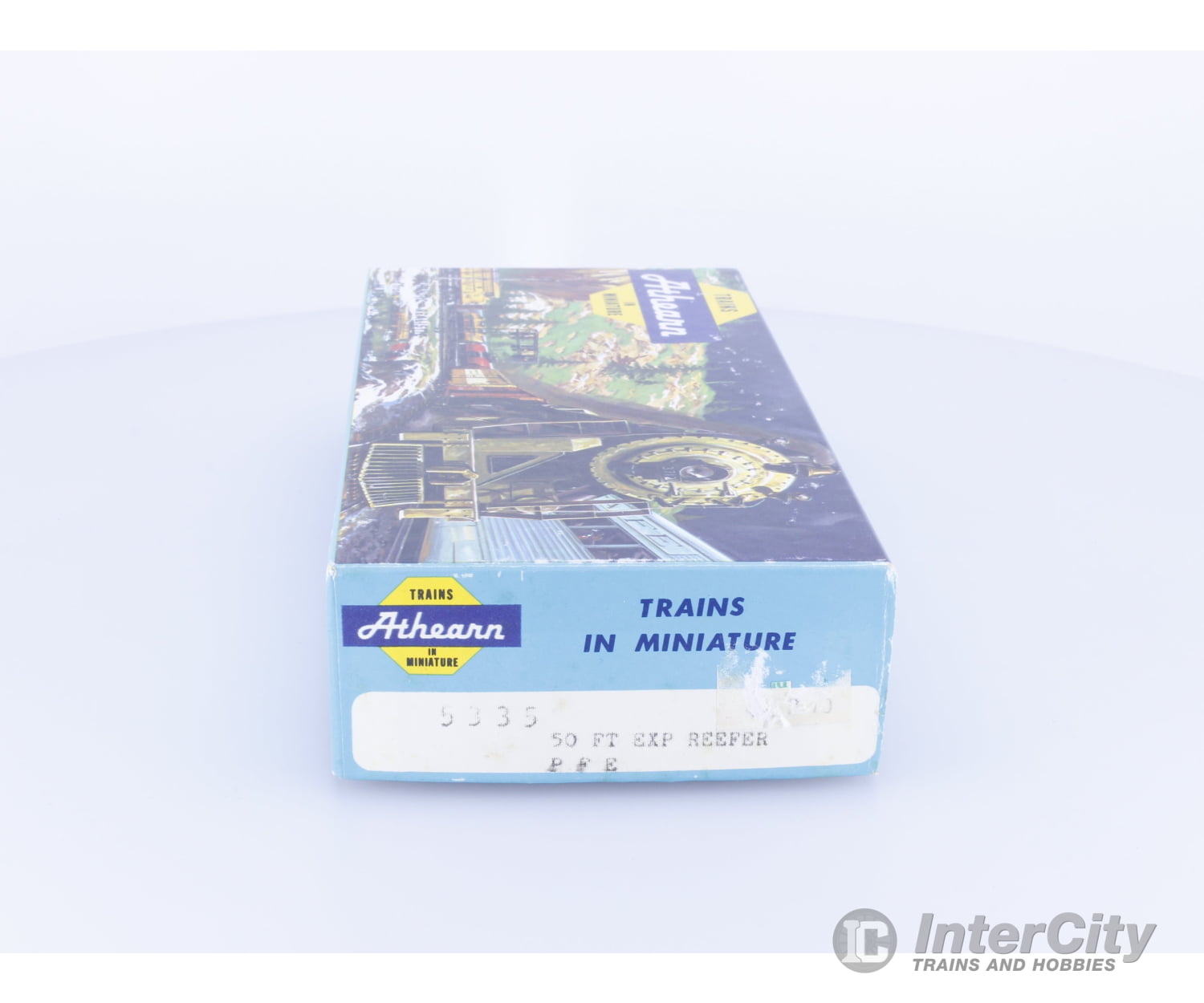 Athearn 5335 HO 50’ Express Reefer Kit Railway Express Agency (REX) X603 Freight Cars