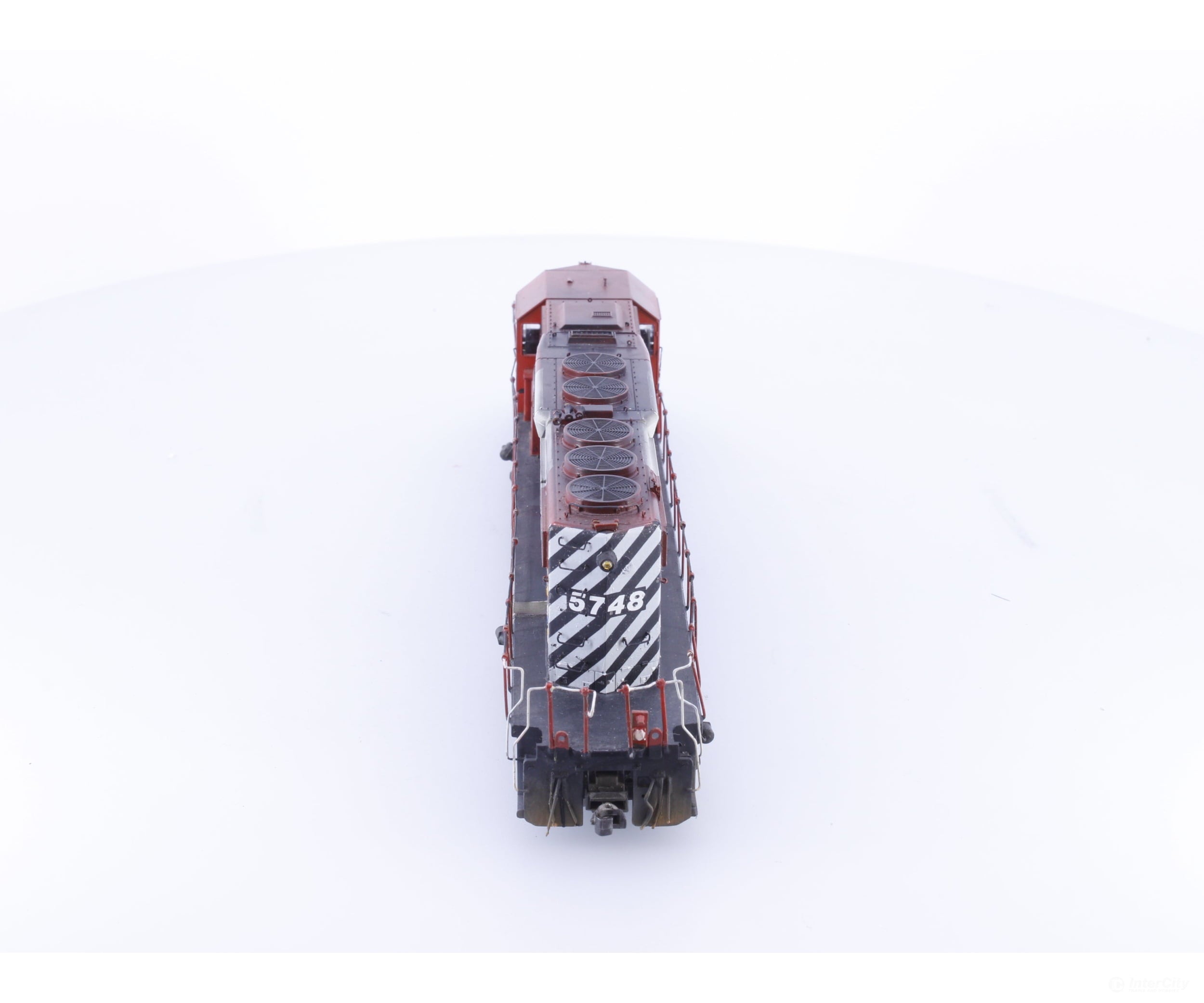 Athearn 5748 HO SD40-2 Dummy Diesel Locomotive Expo 86 Canadian Pacific (CP) 5748 - Locomotives