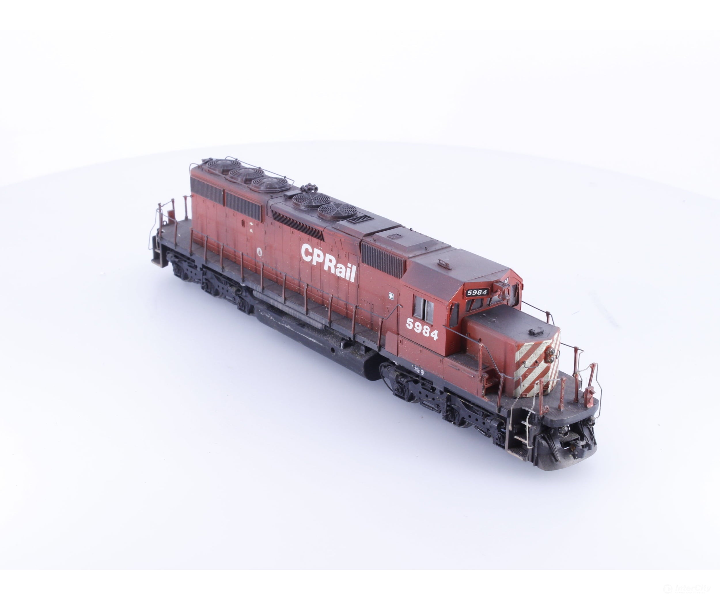 Athearn 5984 HO SD40-2 Dummy Diesel Locomotive Canadian Pacific (CP) 5984 - Locomotives