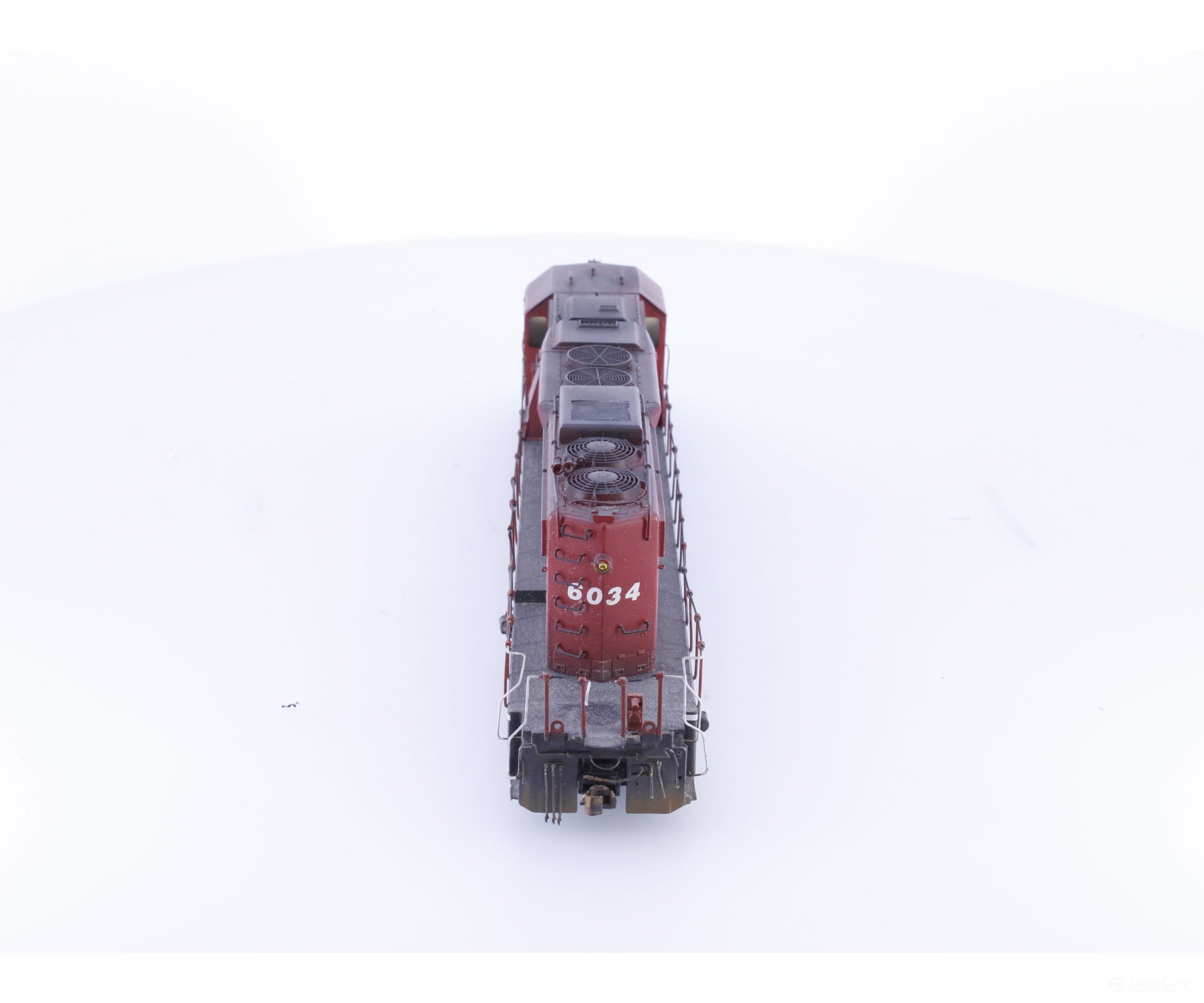 Athearn 6034 HO SD40-2 Dummy Diesel Locomotive Canadian Pacific (CP) 6034 - Locomotives
