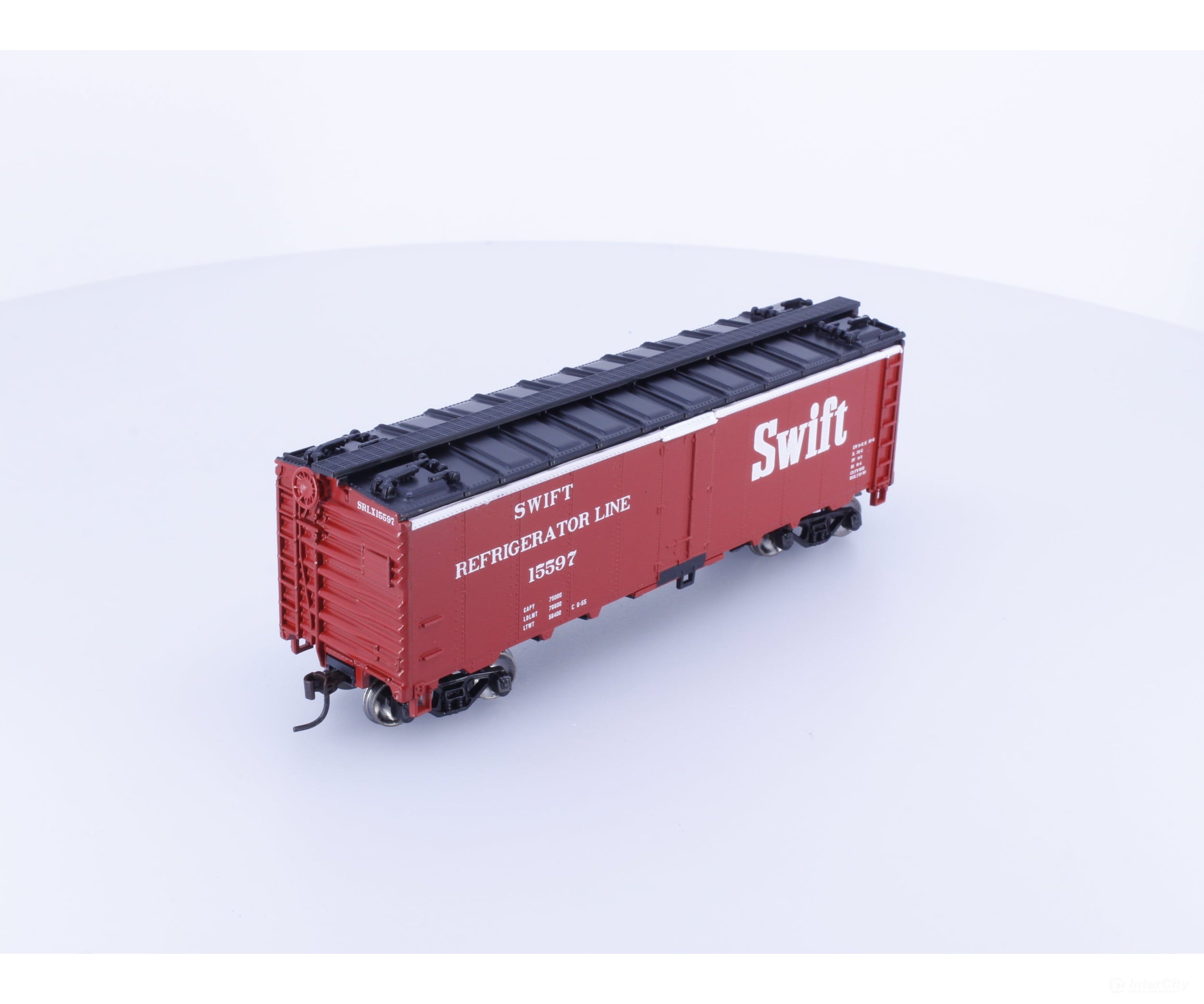 Athearn 71346 HO 40’ Steel Reefer Swift Refrigerator Line (SRLX) 15597 Freight Cars