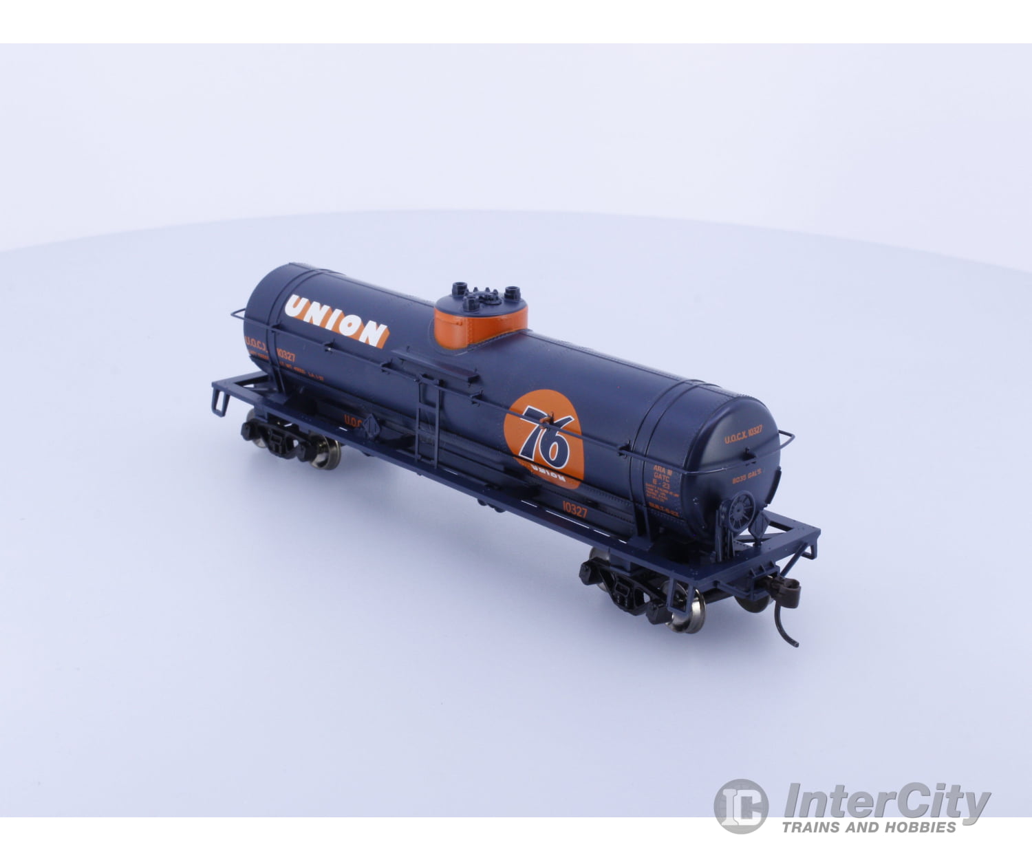 Athearn 7305 HO Single Dome Tank Car Union Tank Car (UTLX) 10327 Freight Cars