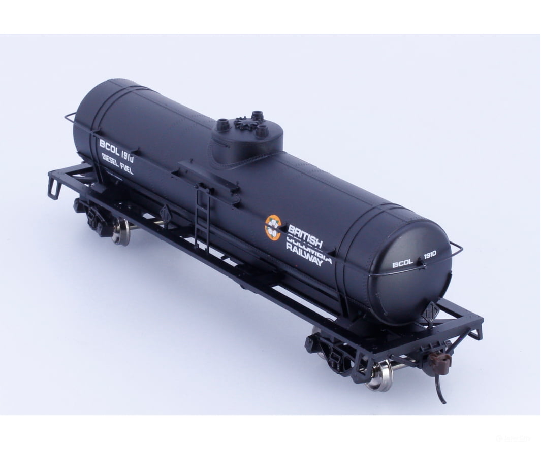 Athearn 73195 HO Single Dome Tank Car #1 British Columbia Railway (BCOL) 1910 - Freight Cars
