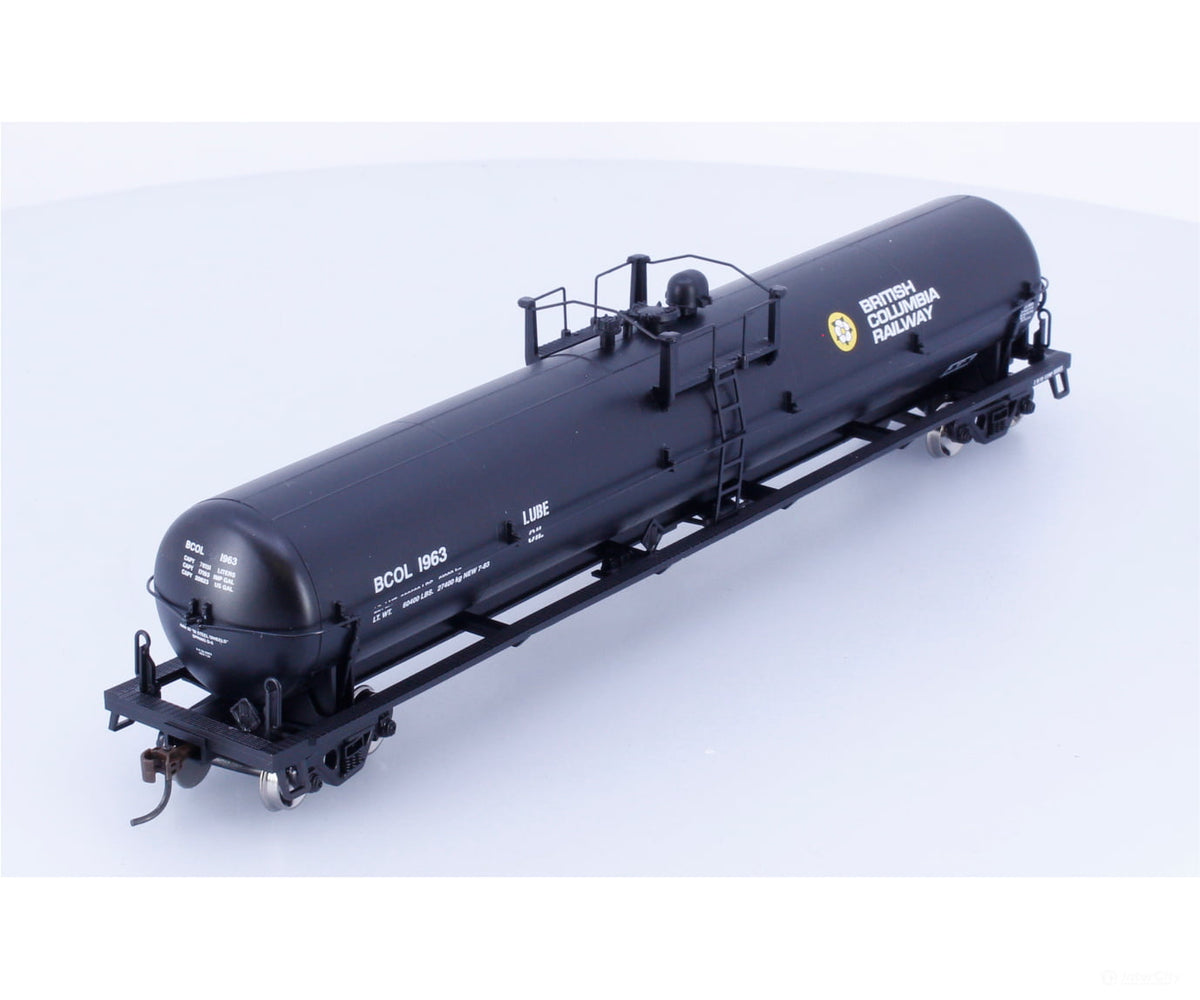 Athearn 73775 HO 62’ Tank Car British Columbia Railway (BCOL) 1963 - Freight Cars