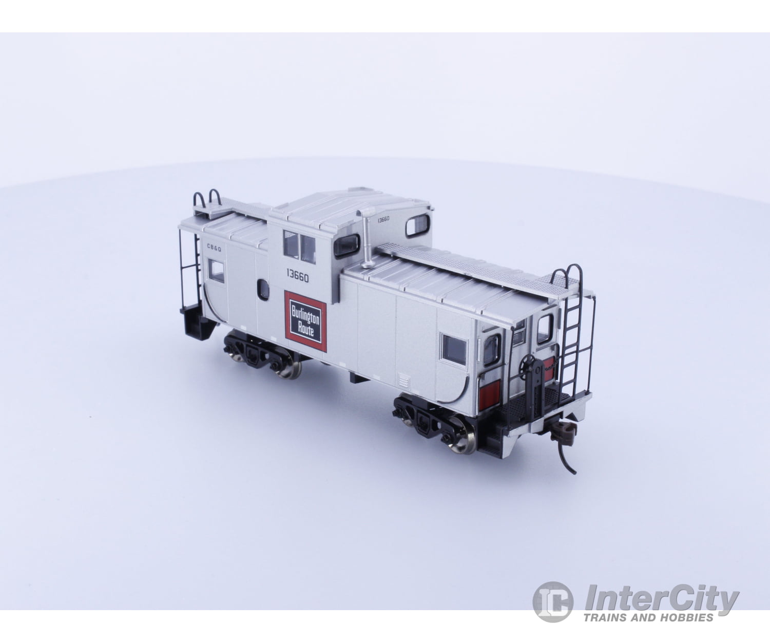 Athearn 75201 HO Wide Vision Caboose Chicago Burlington and Quincey (CBQ) 13660 Freight Cars