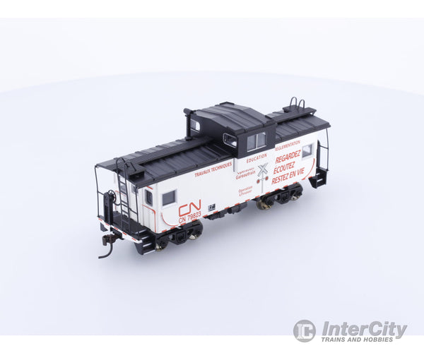 Athearn 75223 HO Wide Vision Caboose Canadian National (CN) 79823 Freight Cars