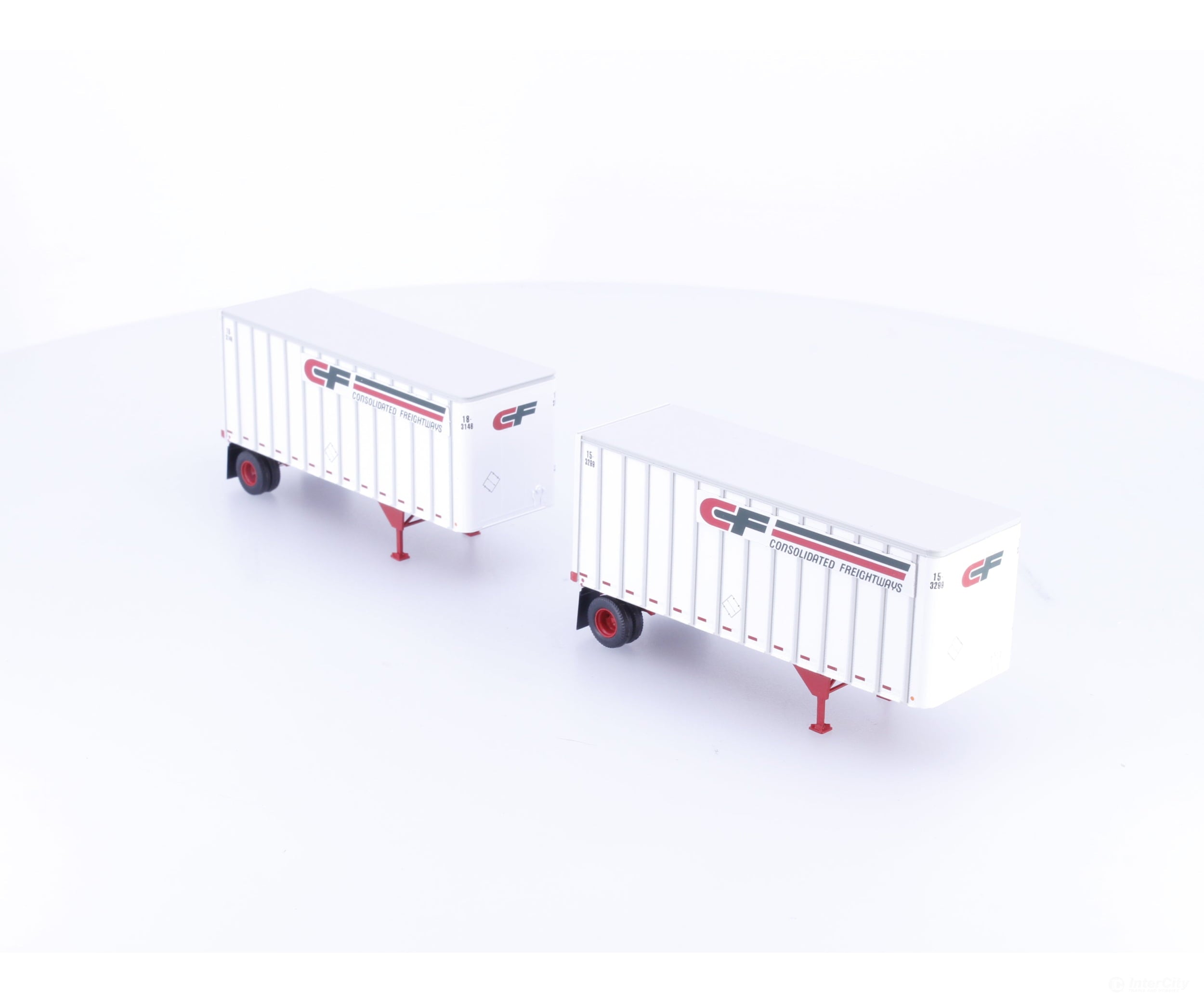 Athearn 91010 HO Consolidated Freightways 28’ Wedge Trailers Set of 2 - Vehicles