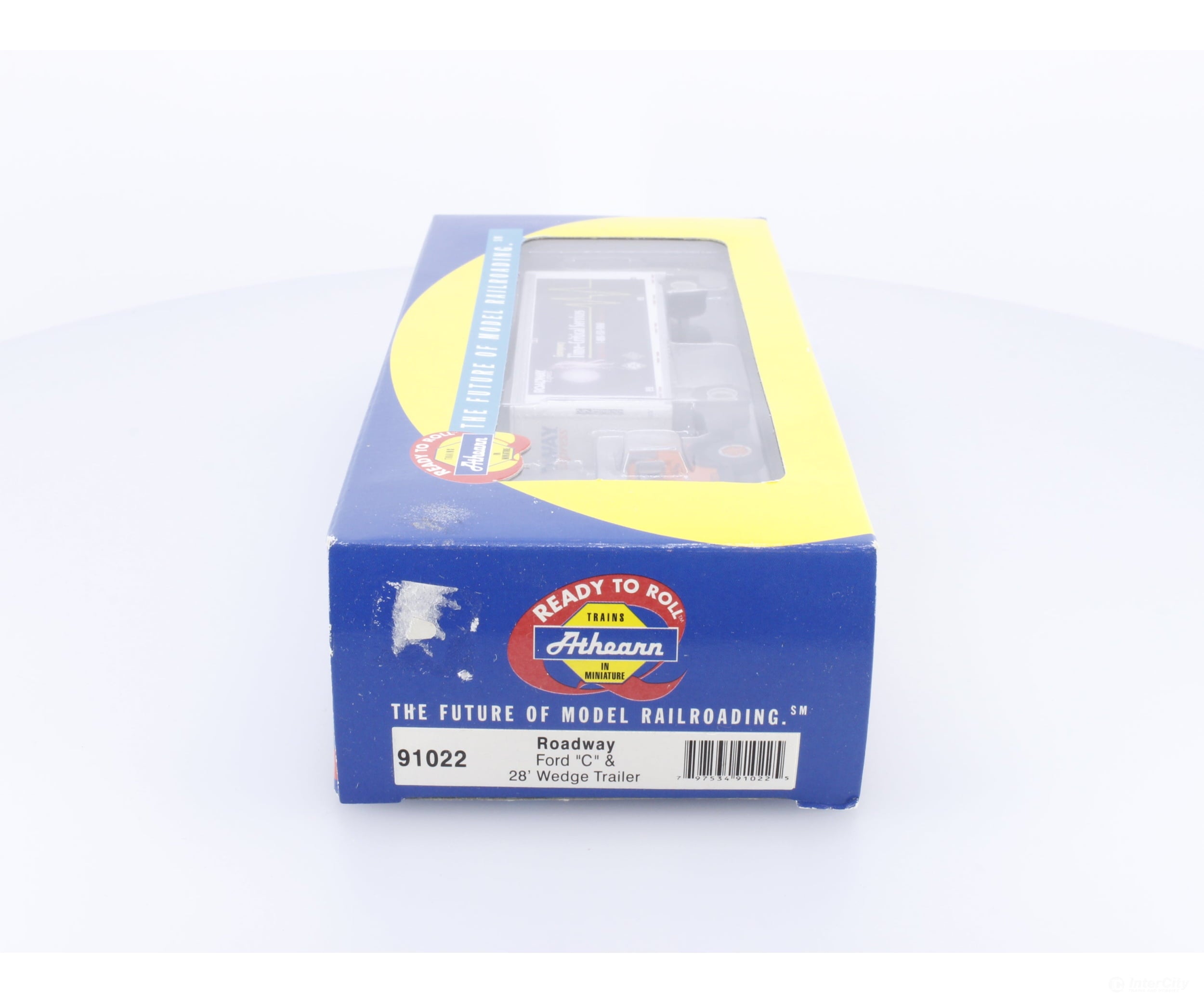 Athearn 91022 HO Ford ’C’ & 28’ Wedge Trailer Cars & Trucks