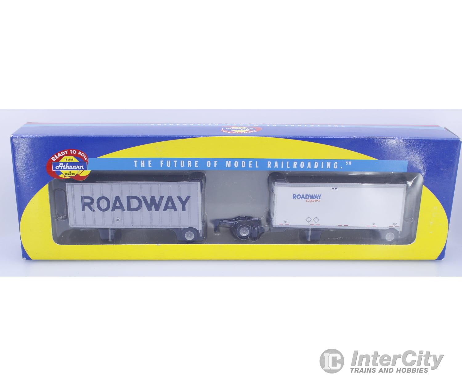 Athearn 91042 HO Roadway Two 28’ Wedge Trailers And Dolly Freight Loads & Containers